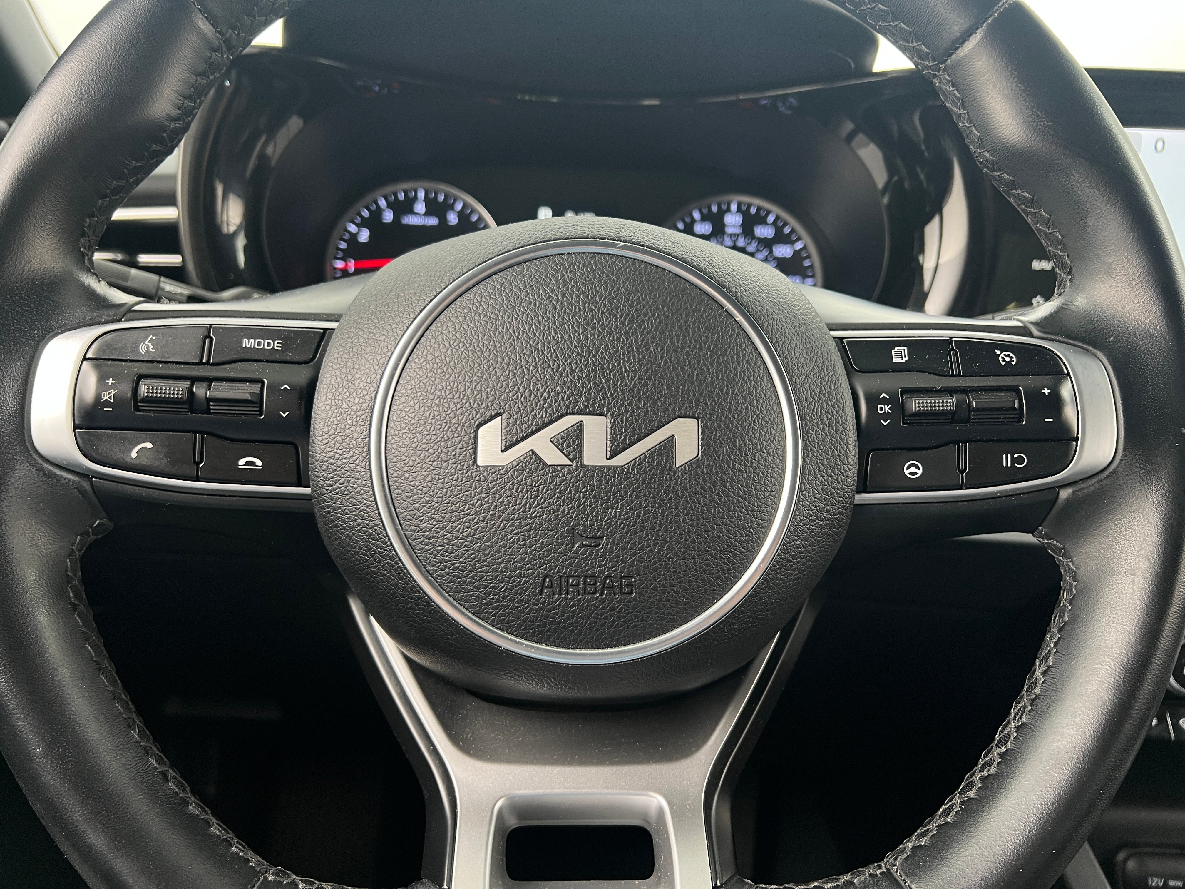 2022 Kia K5 GT-Line 4