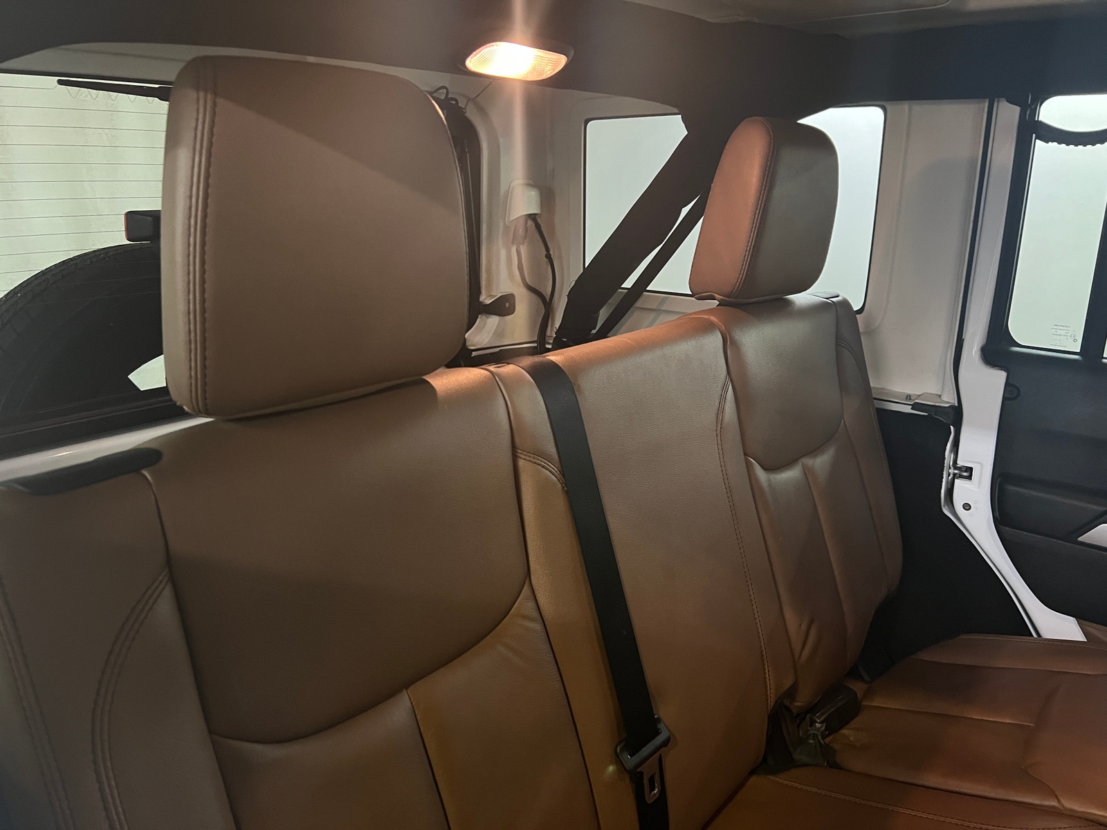 Thumbnail: 2015 Jeep Wrangler - 5