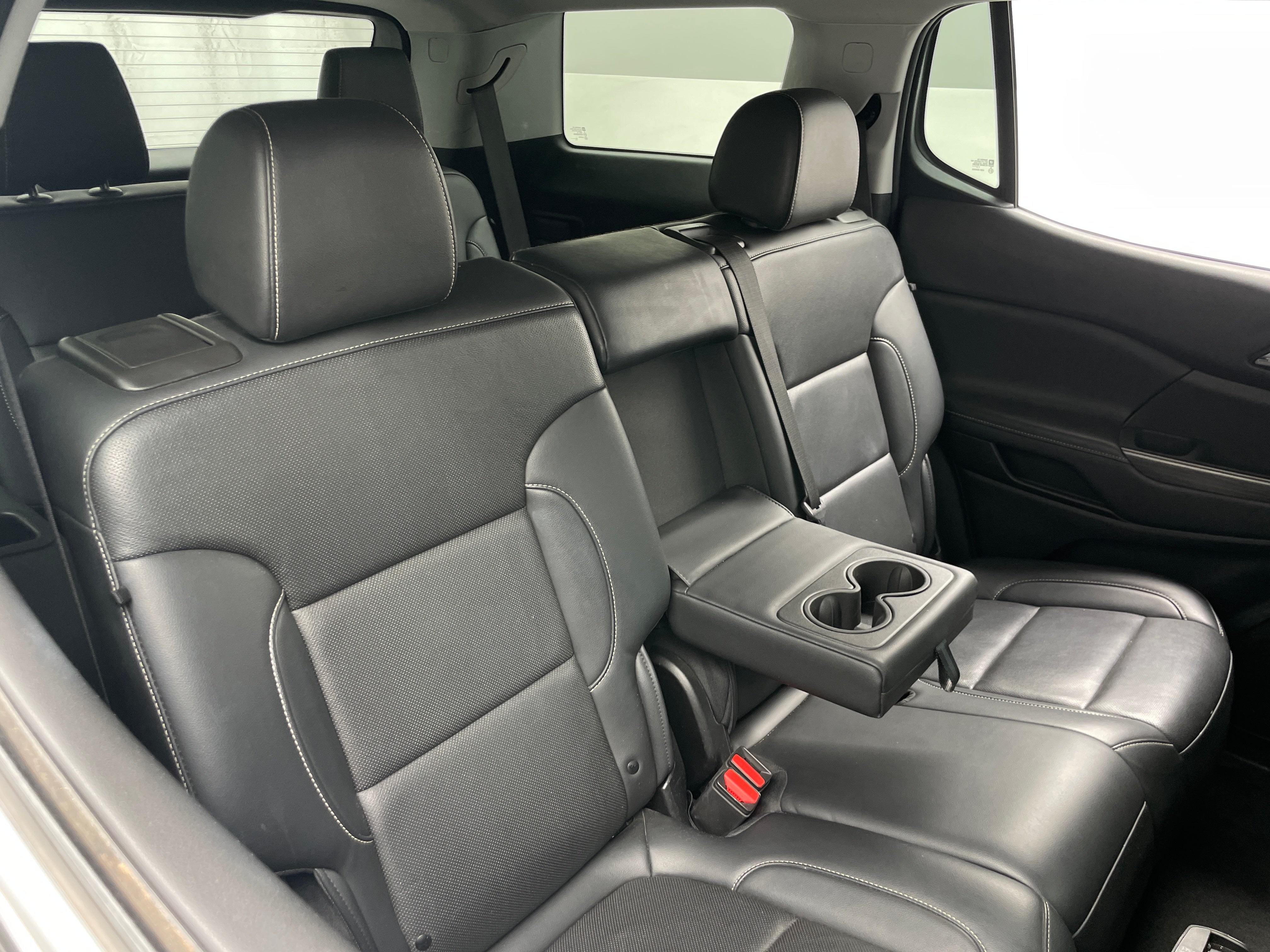2023 GMC Acadia SLT 5