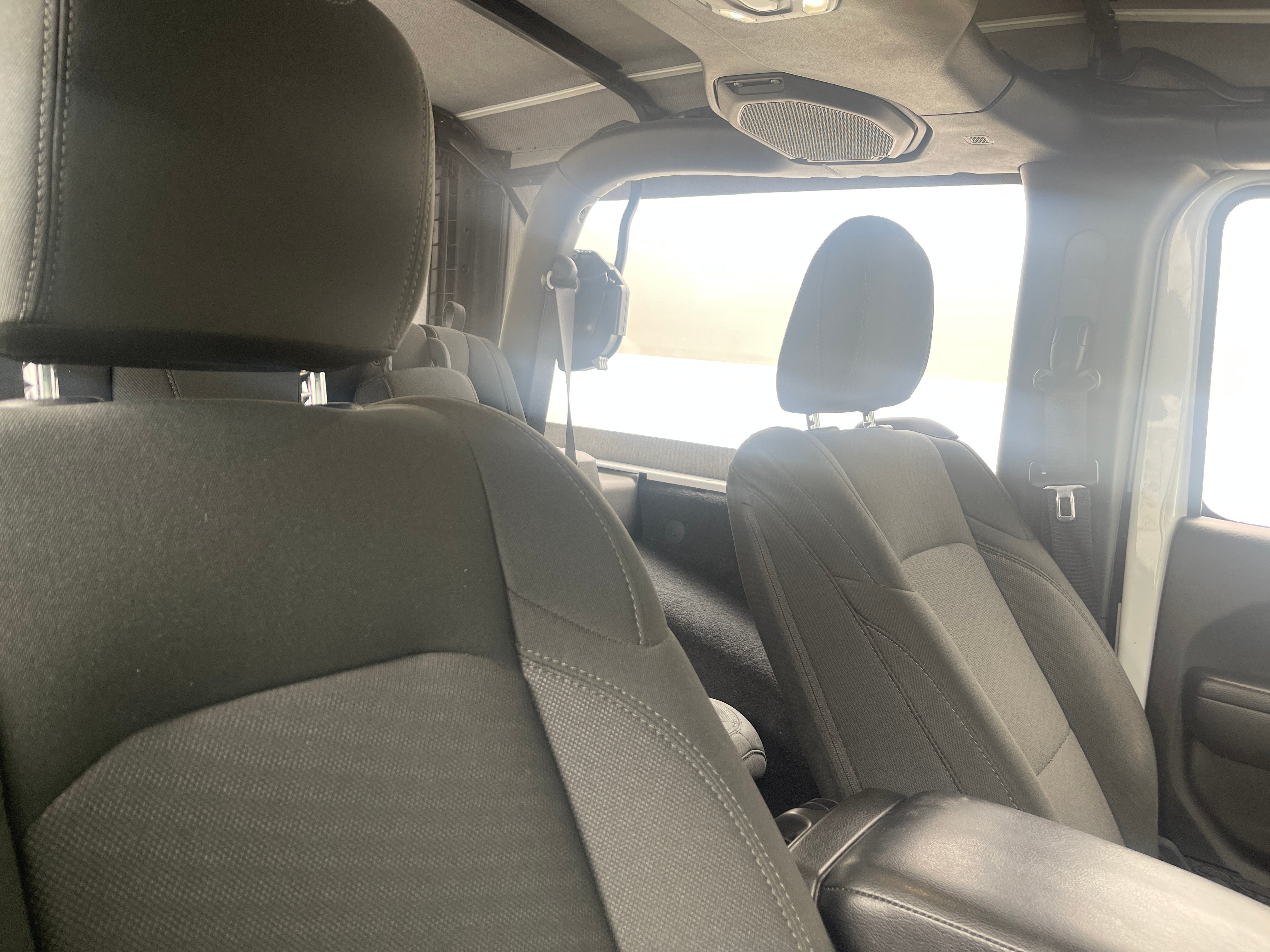 2022 Jeep Wrangler Sport 2
