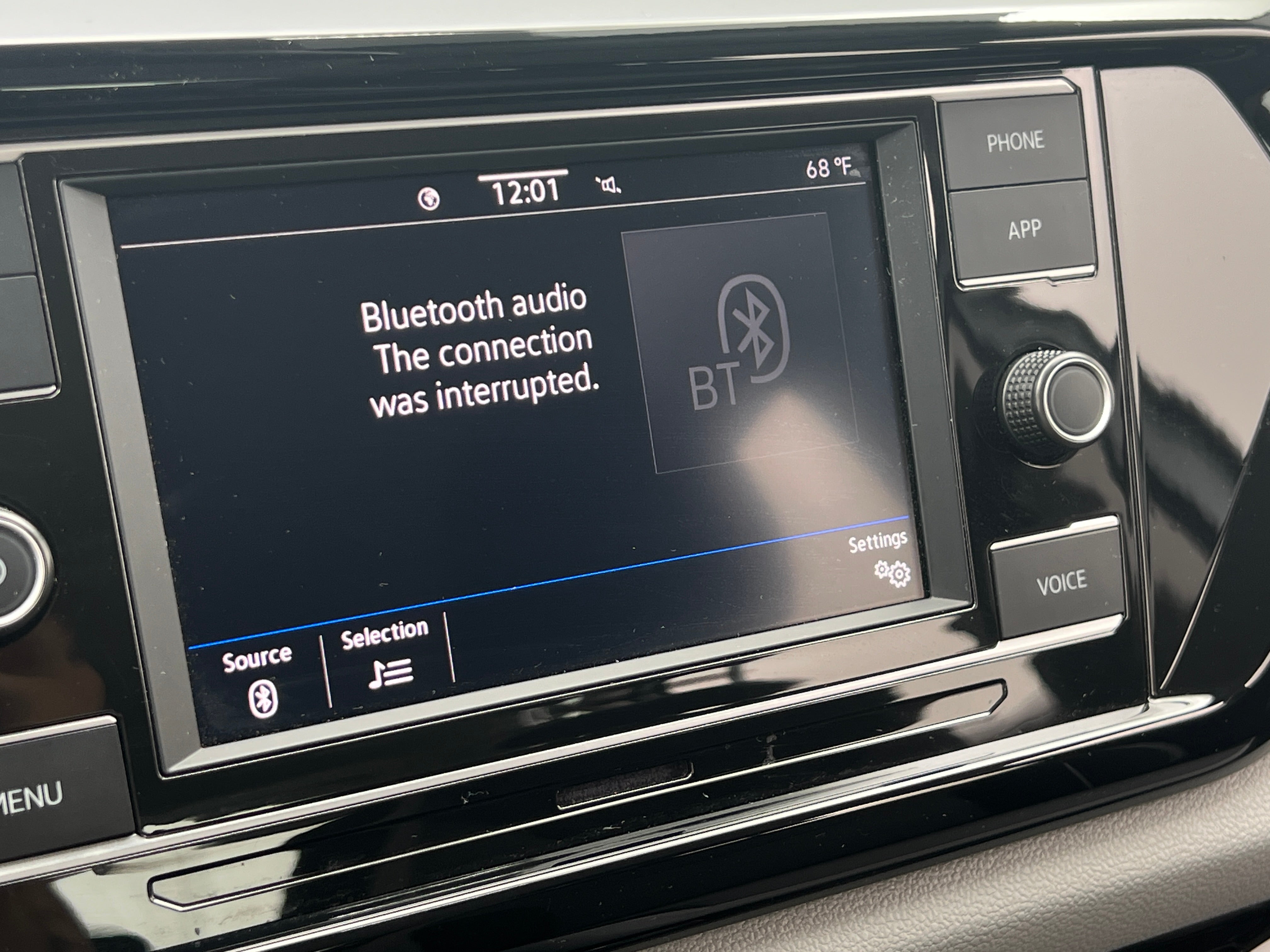 2024 Volkswagen Taos S 4