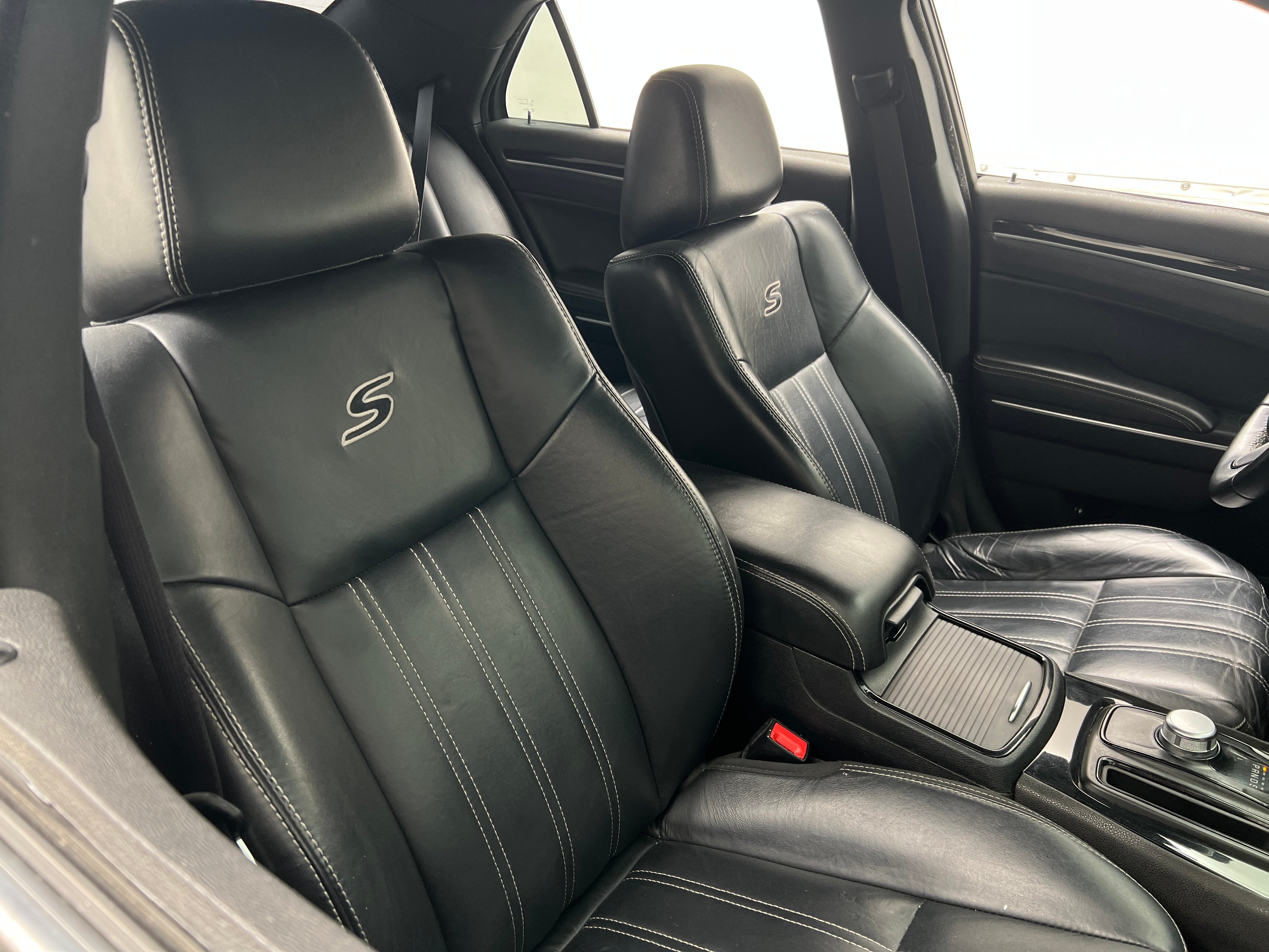 2017 Chrysler 300 S 2