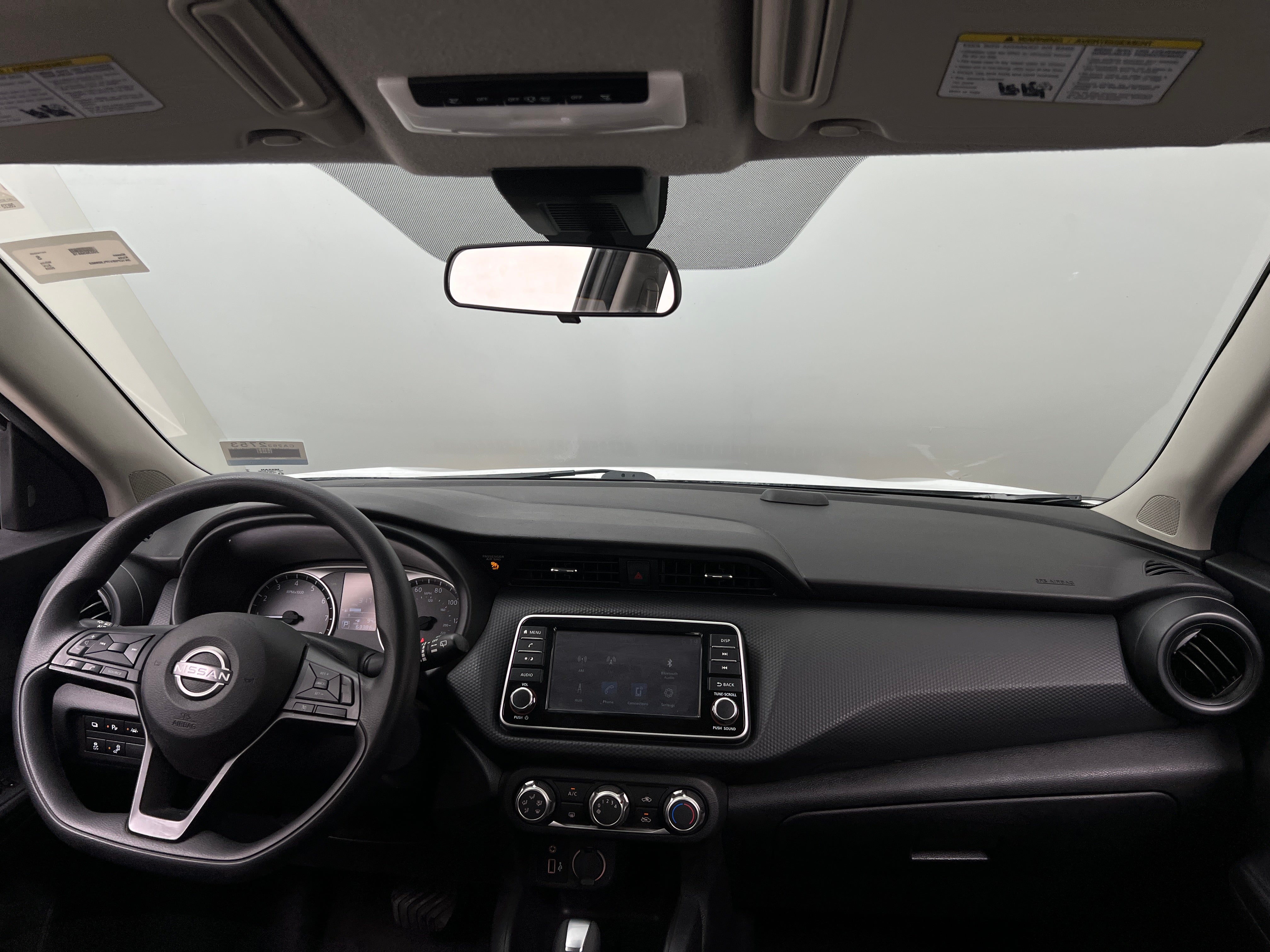 2023 Nissan Kicks S 3