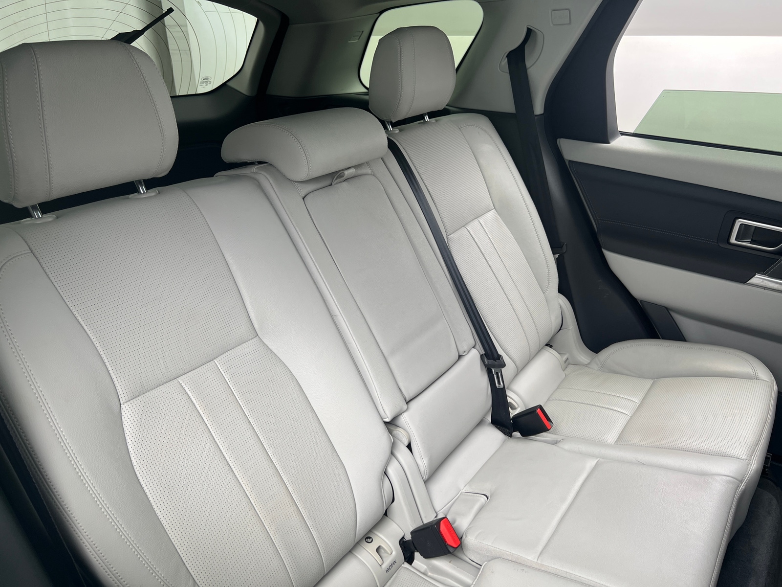 Thumbnail: 2019 Land Rover Discovery Sport - 5