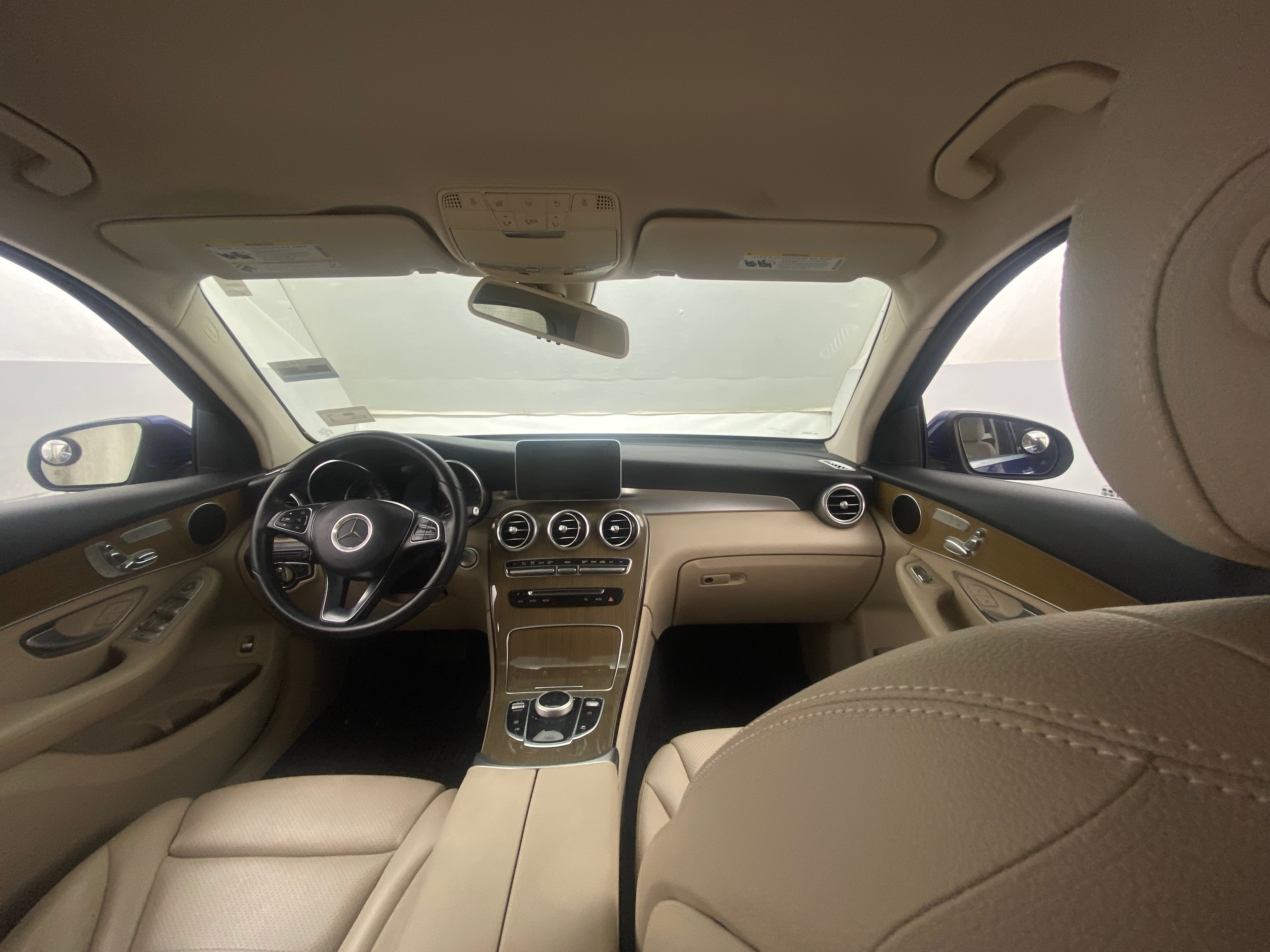 2018 Mercedes-Benz GLC 300 3