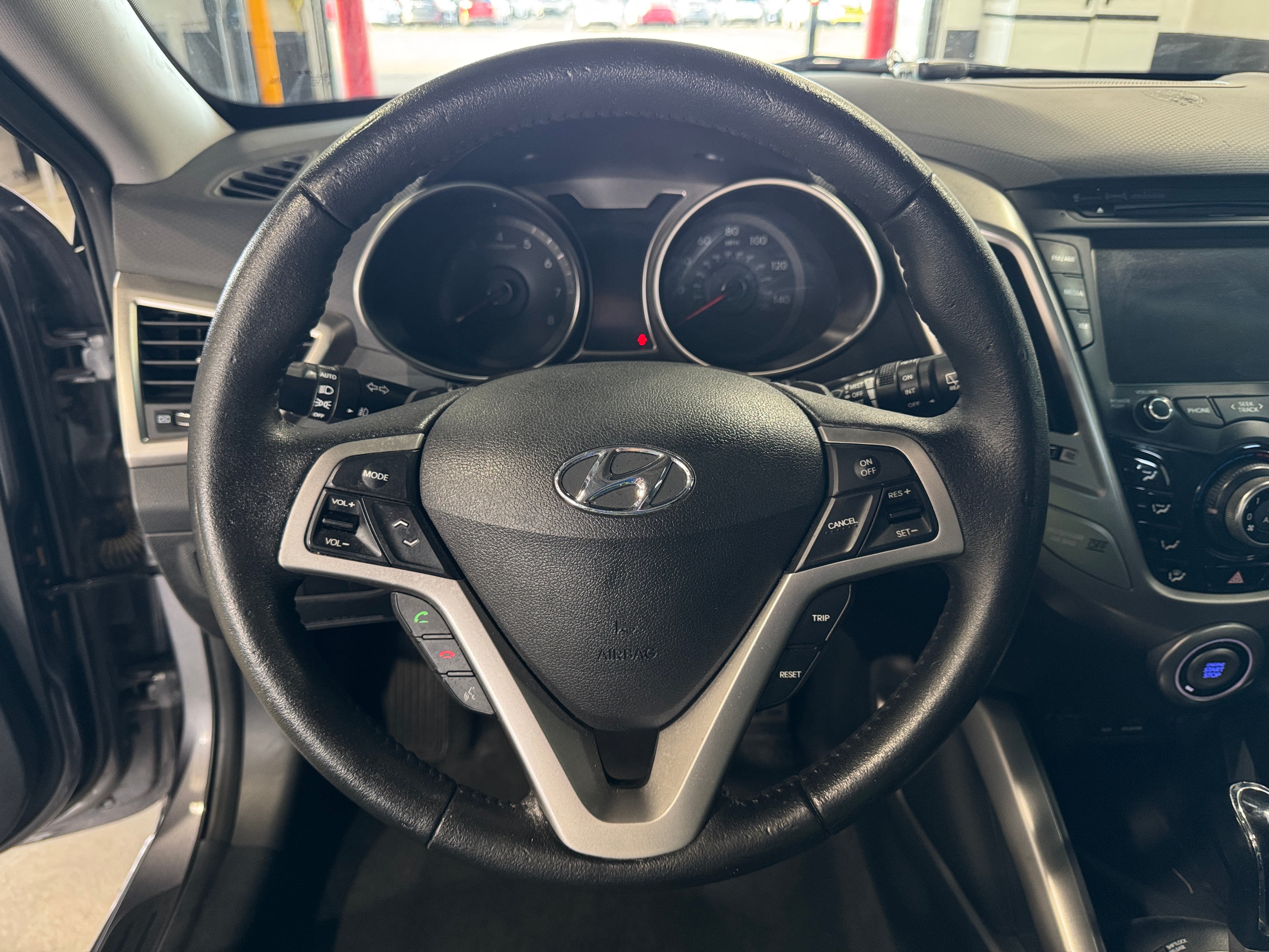2012 Hyundai Veloster Base 4
