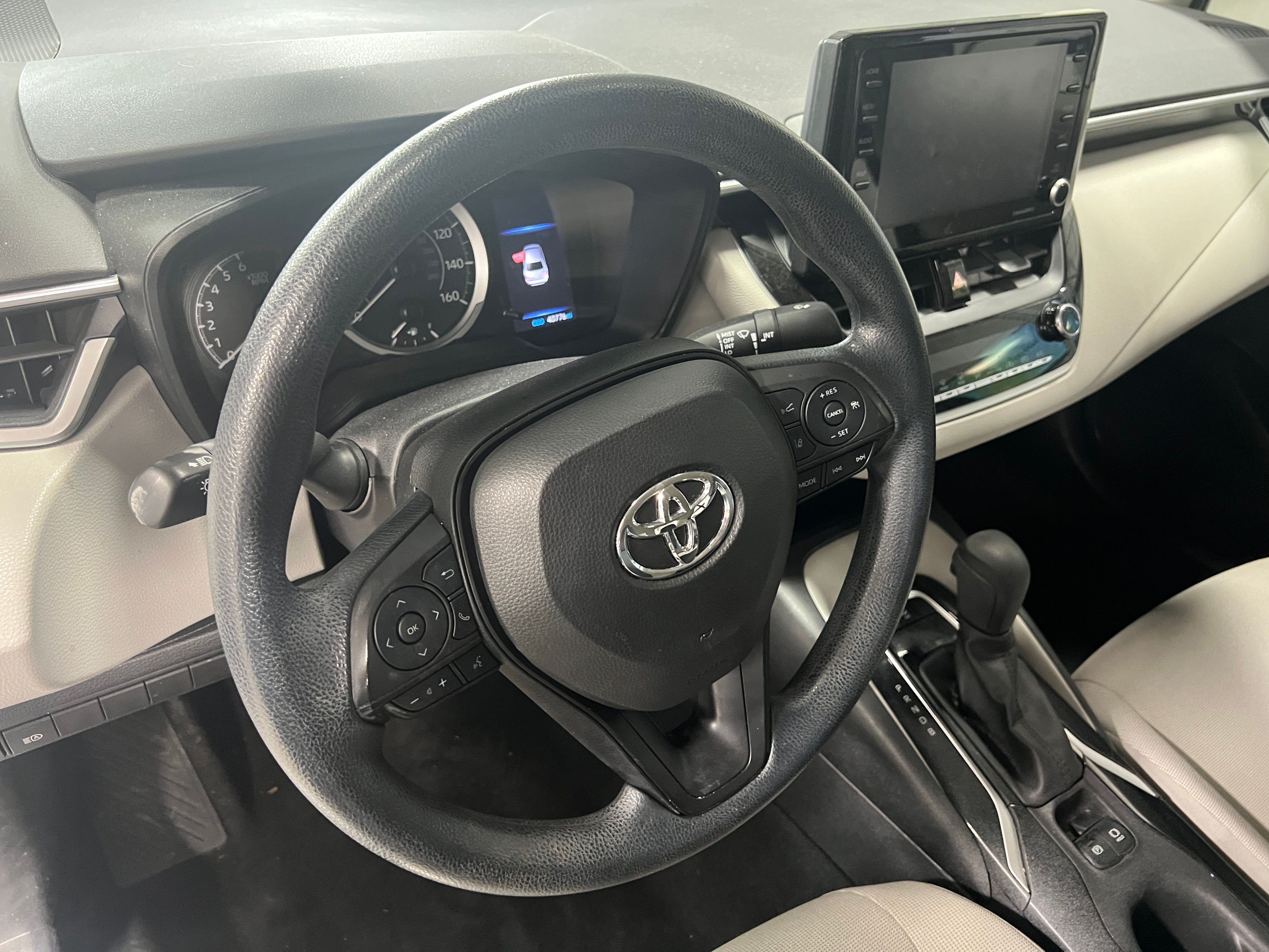 2022 Toyota Corolla LE 5