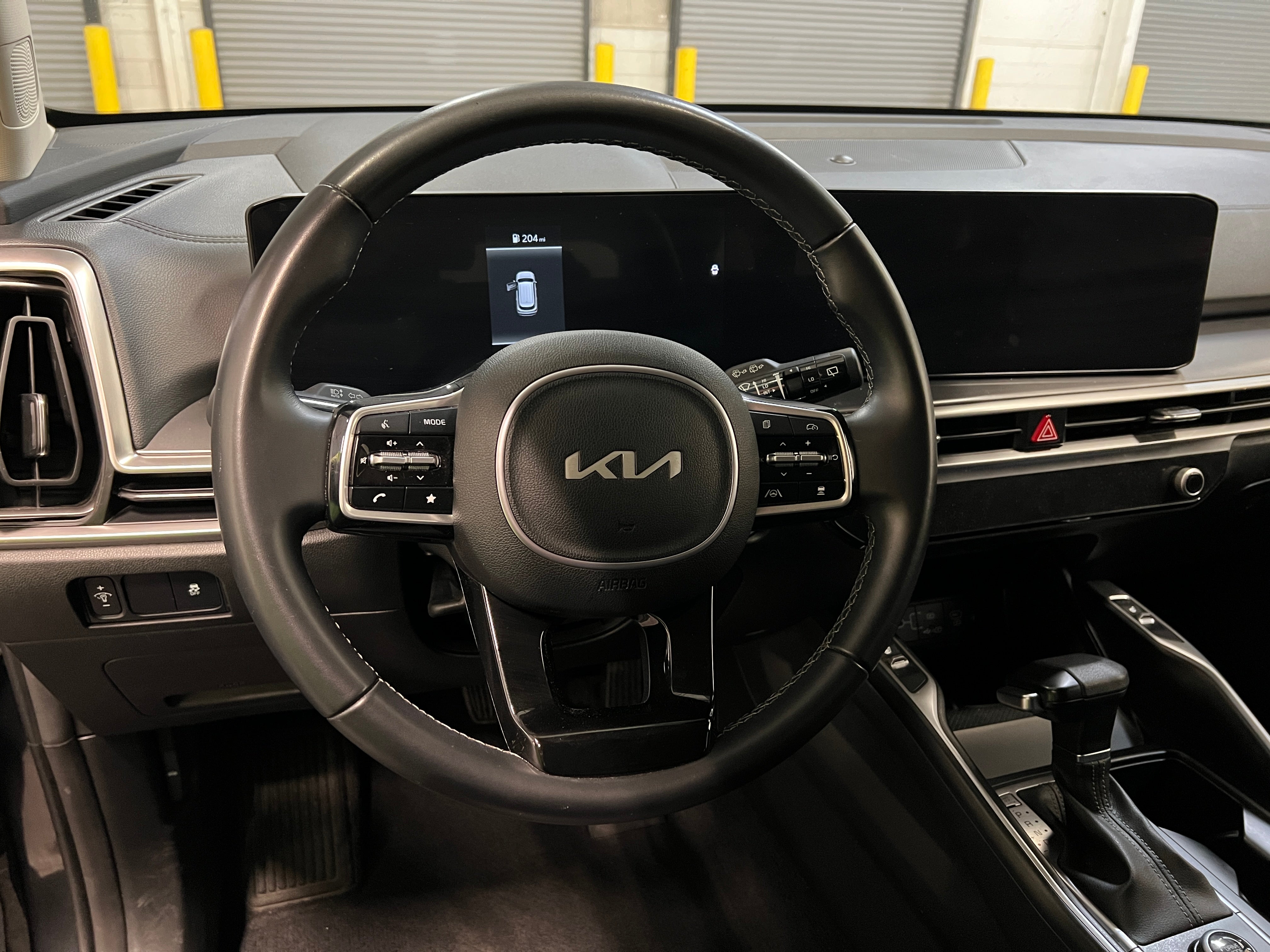 2024 Kia Sorento S 4