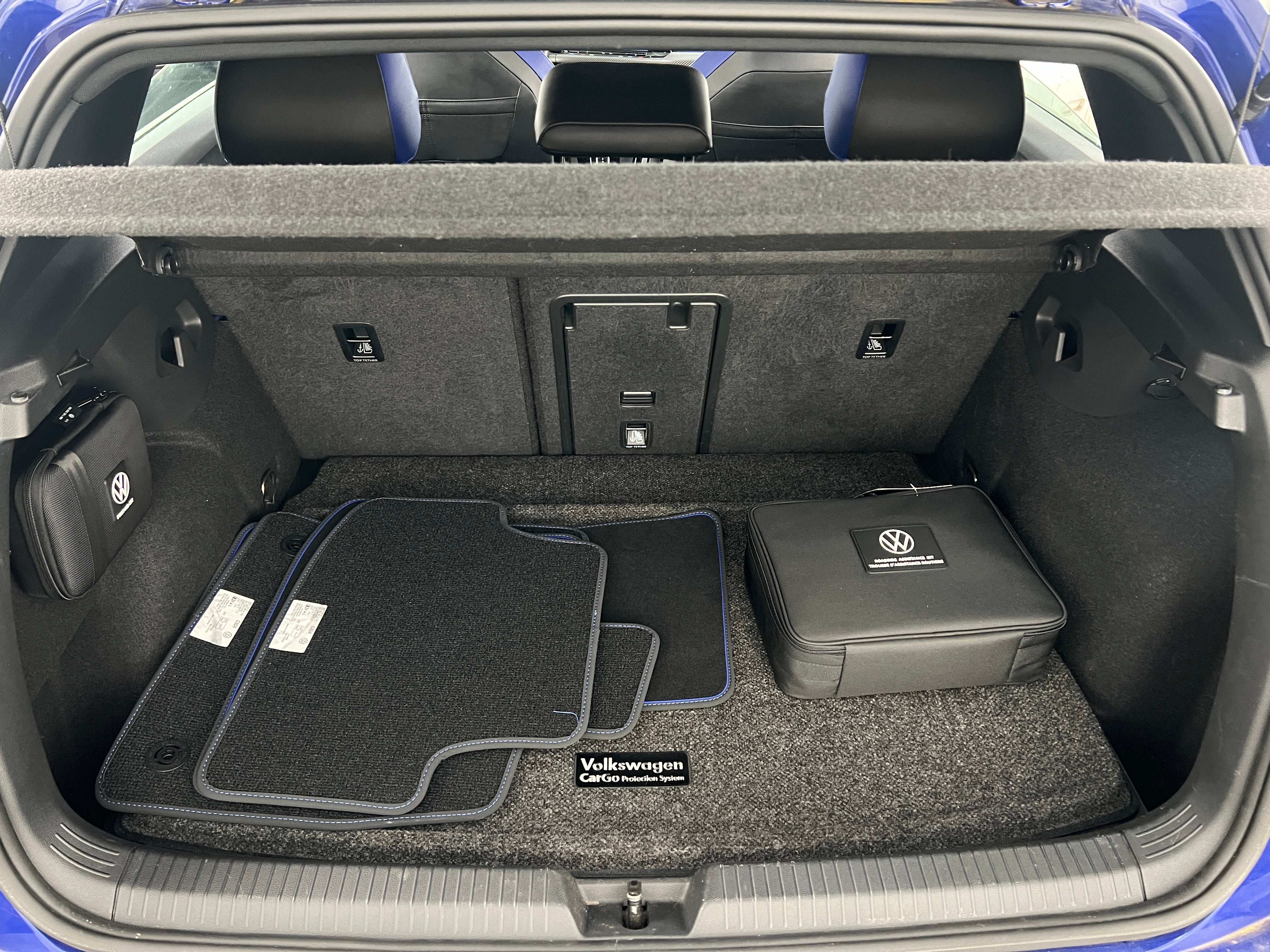 2023 Volkswagen Golf R 20th Anniversary Edition 6