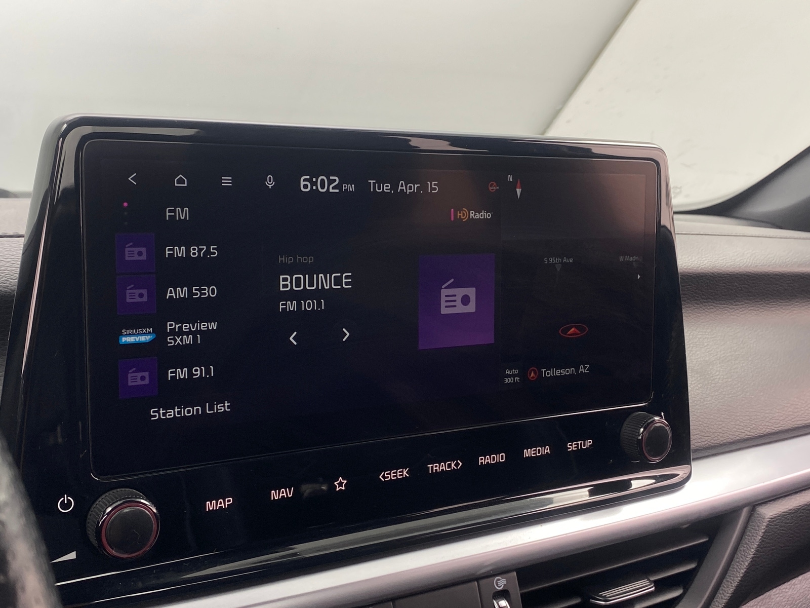 Thumbnail: 2023 Kia Forte - 4