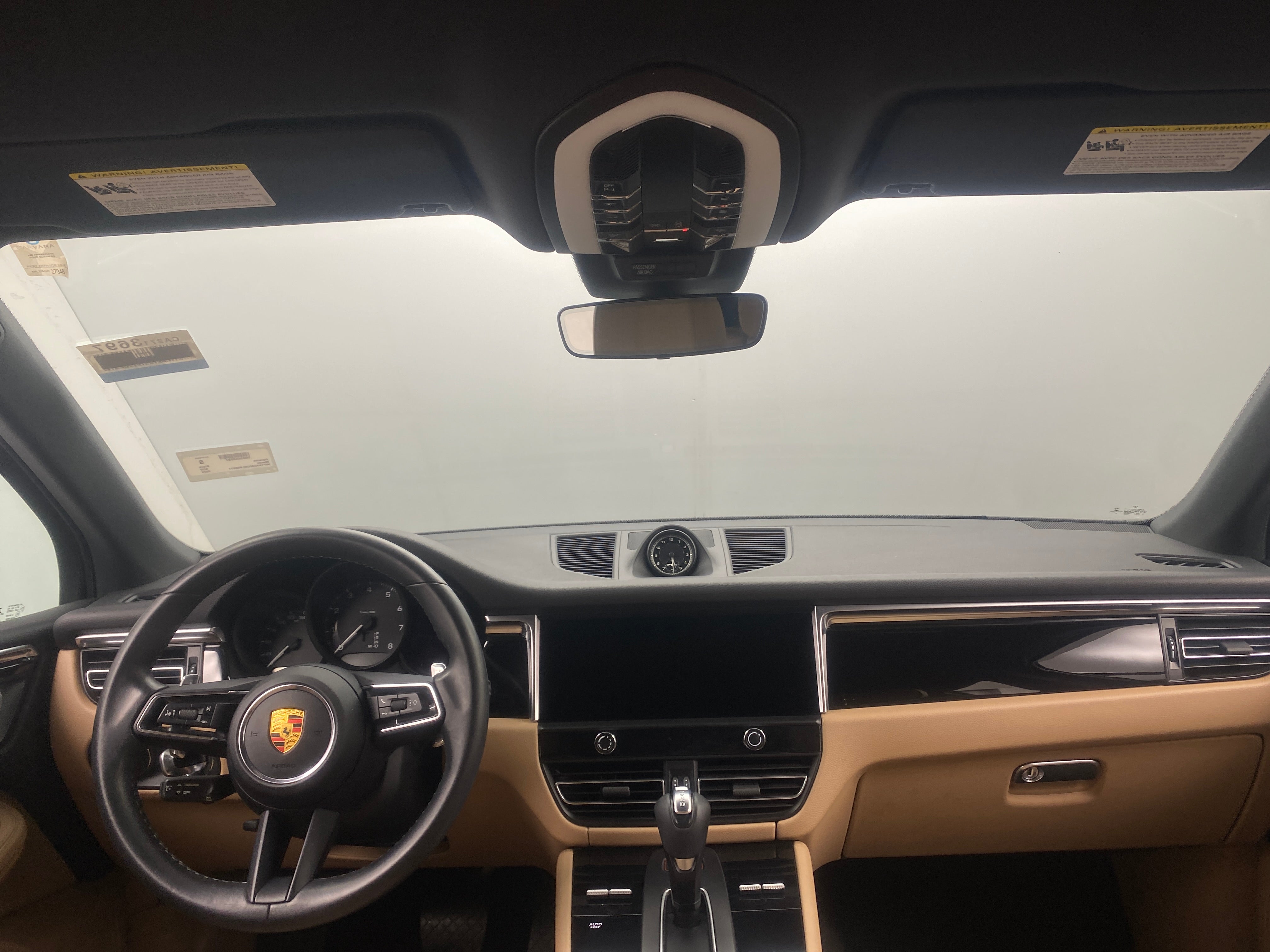 2022 Porsche Macan Base 2