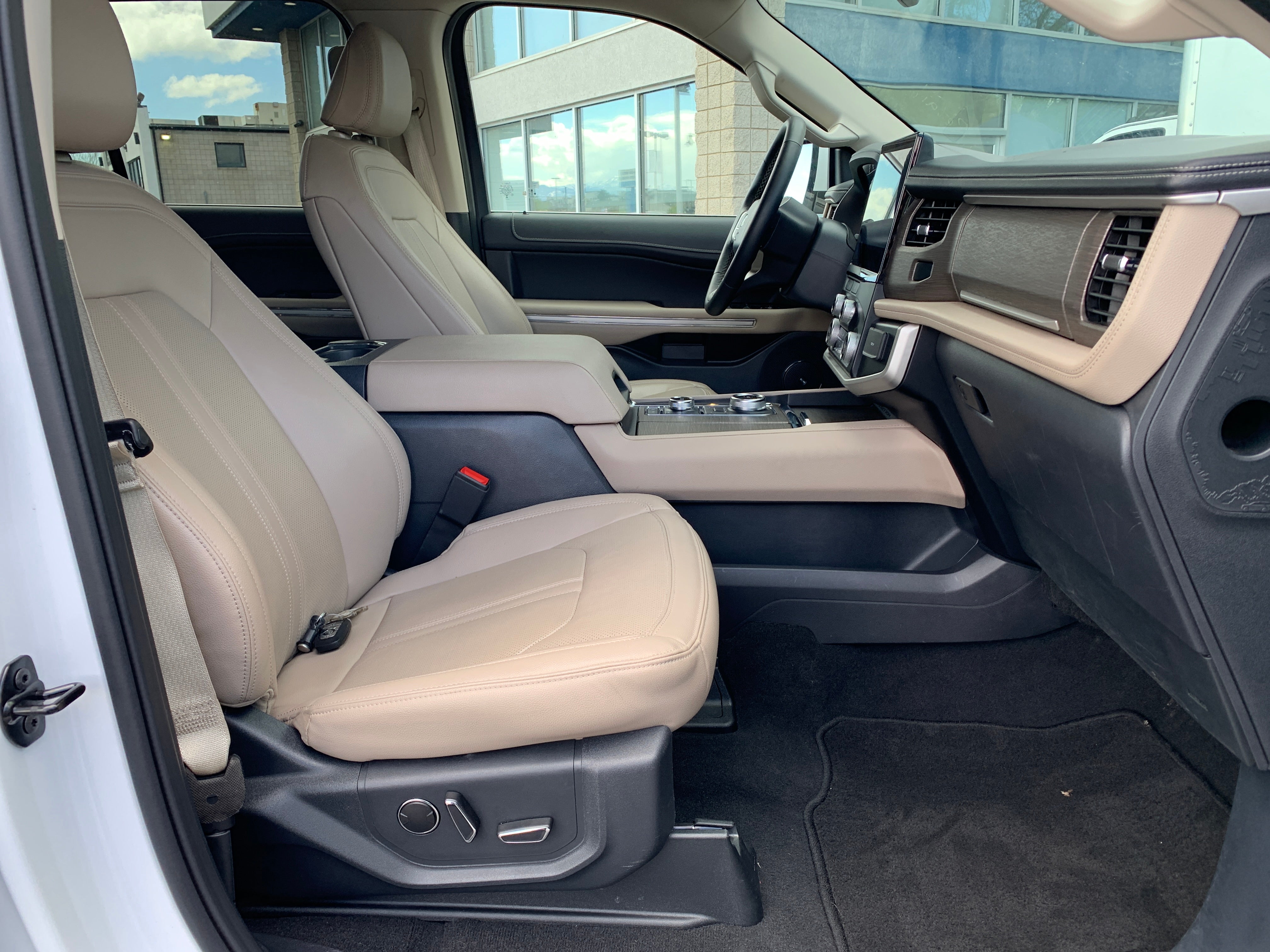 2024 Ford Expedition Limited 2