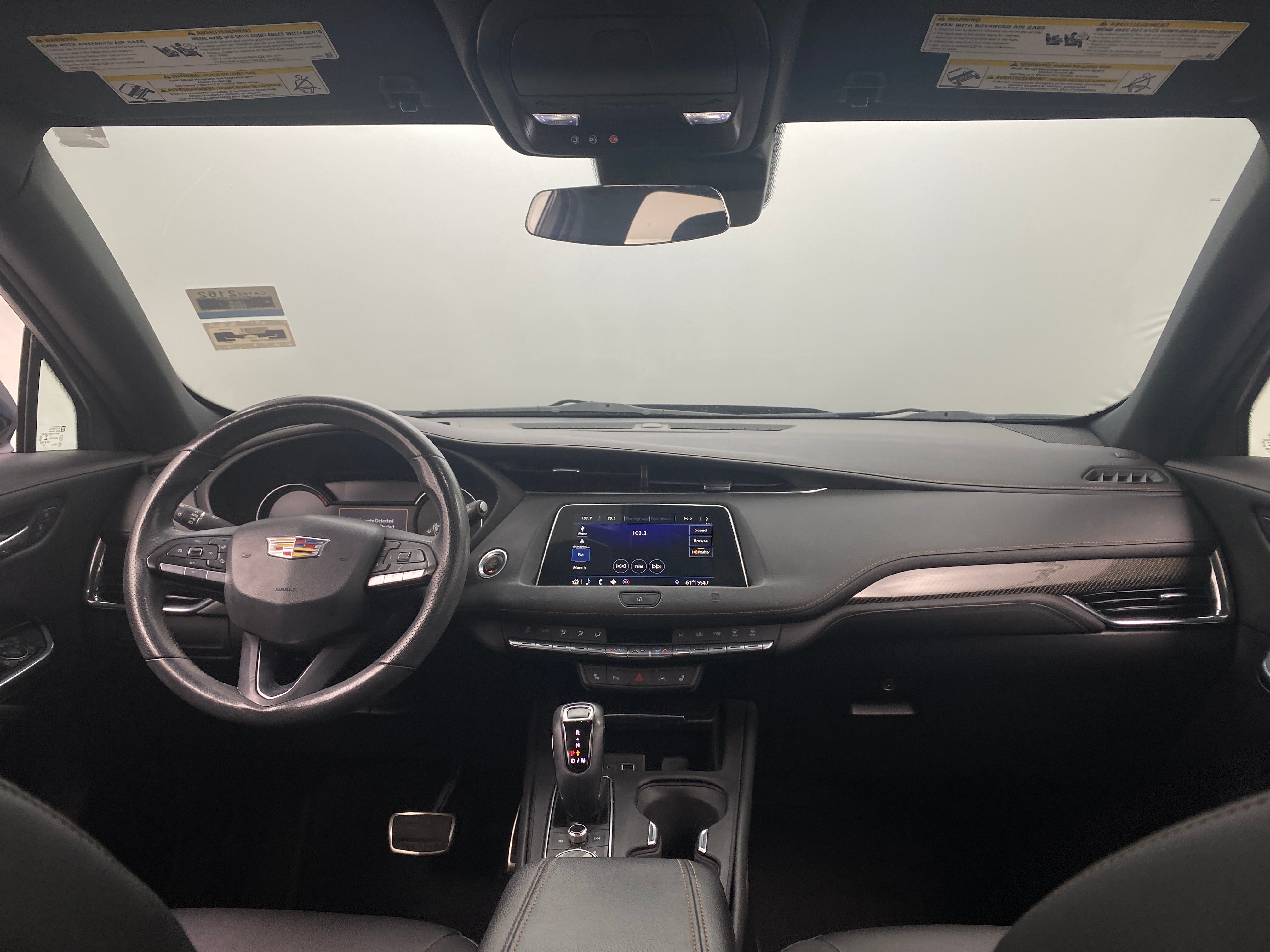 2019 Cadillac XT4 Sport 2