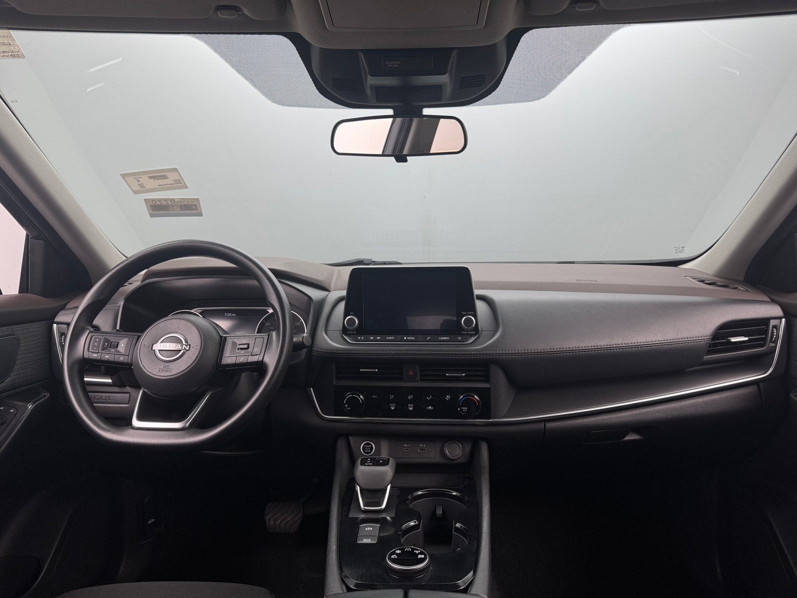 Thumbnail: 2023 Nissan Rogue - 3