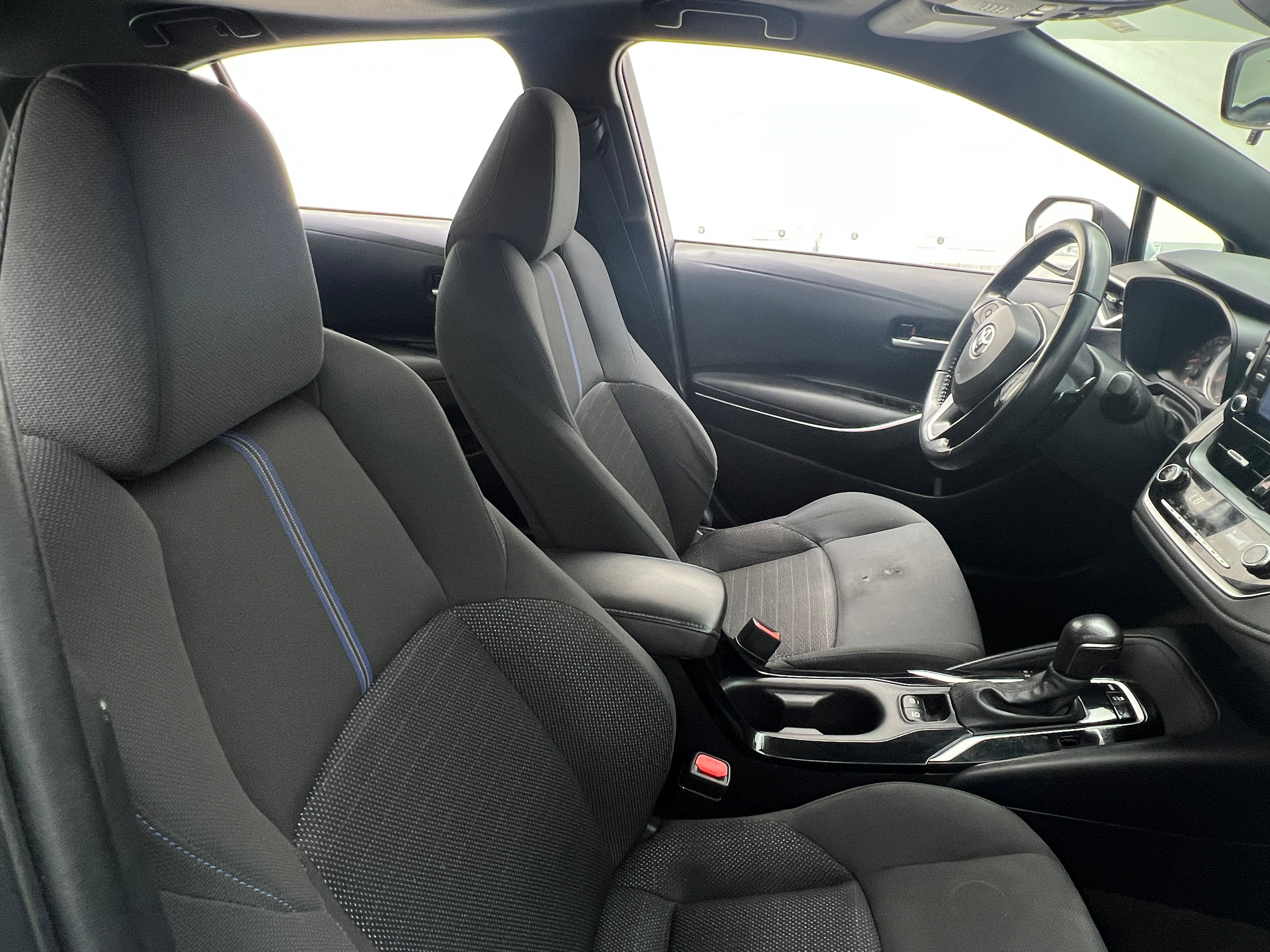 2020 Toyota Corolla SE 2