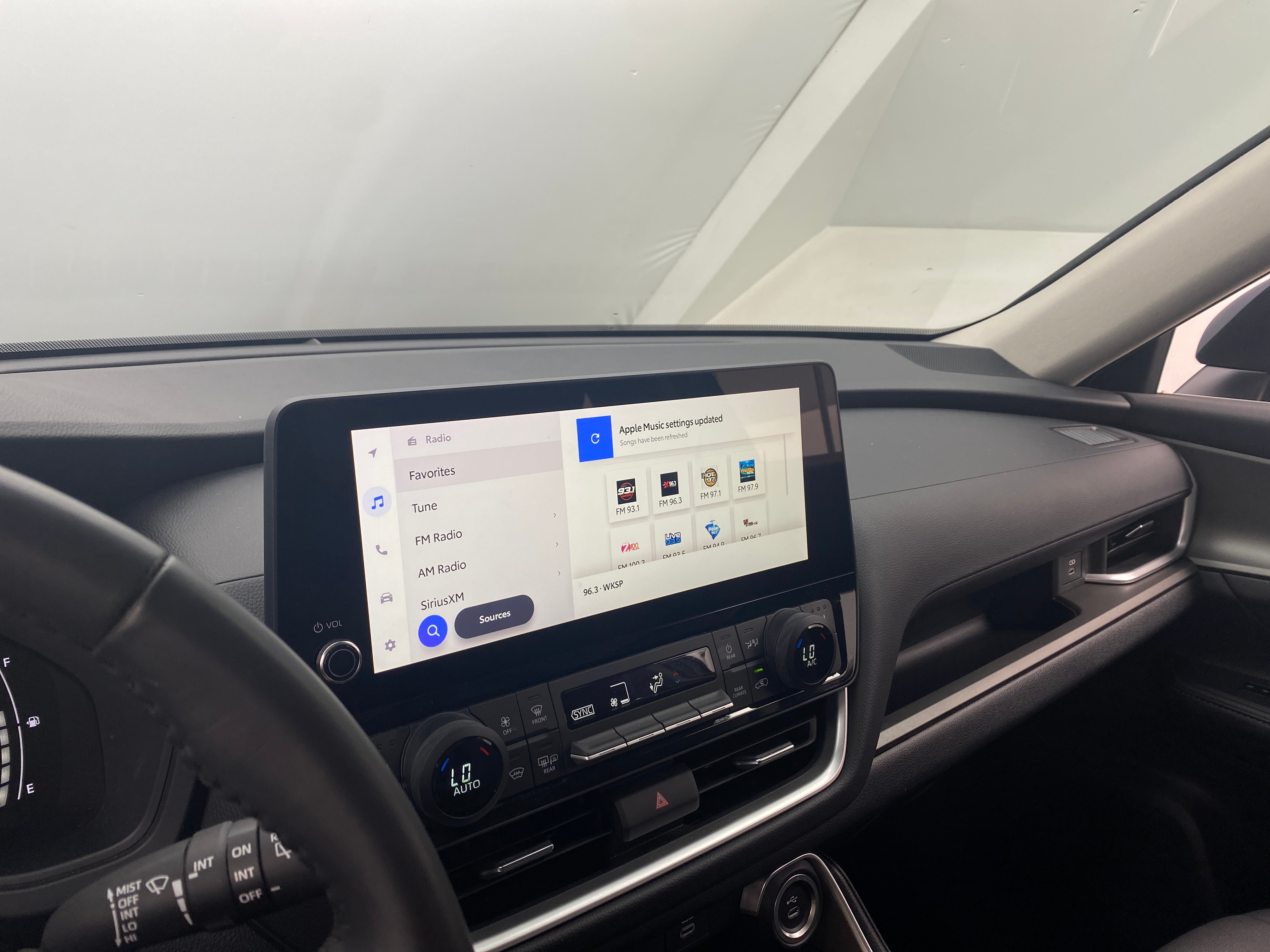 2024 Toyota Grand Highlander XLE 3