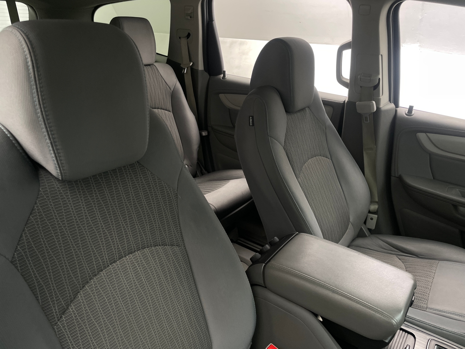 Thumbnail: 2017 Chevrolet Traverse - 2