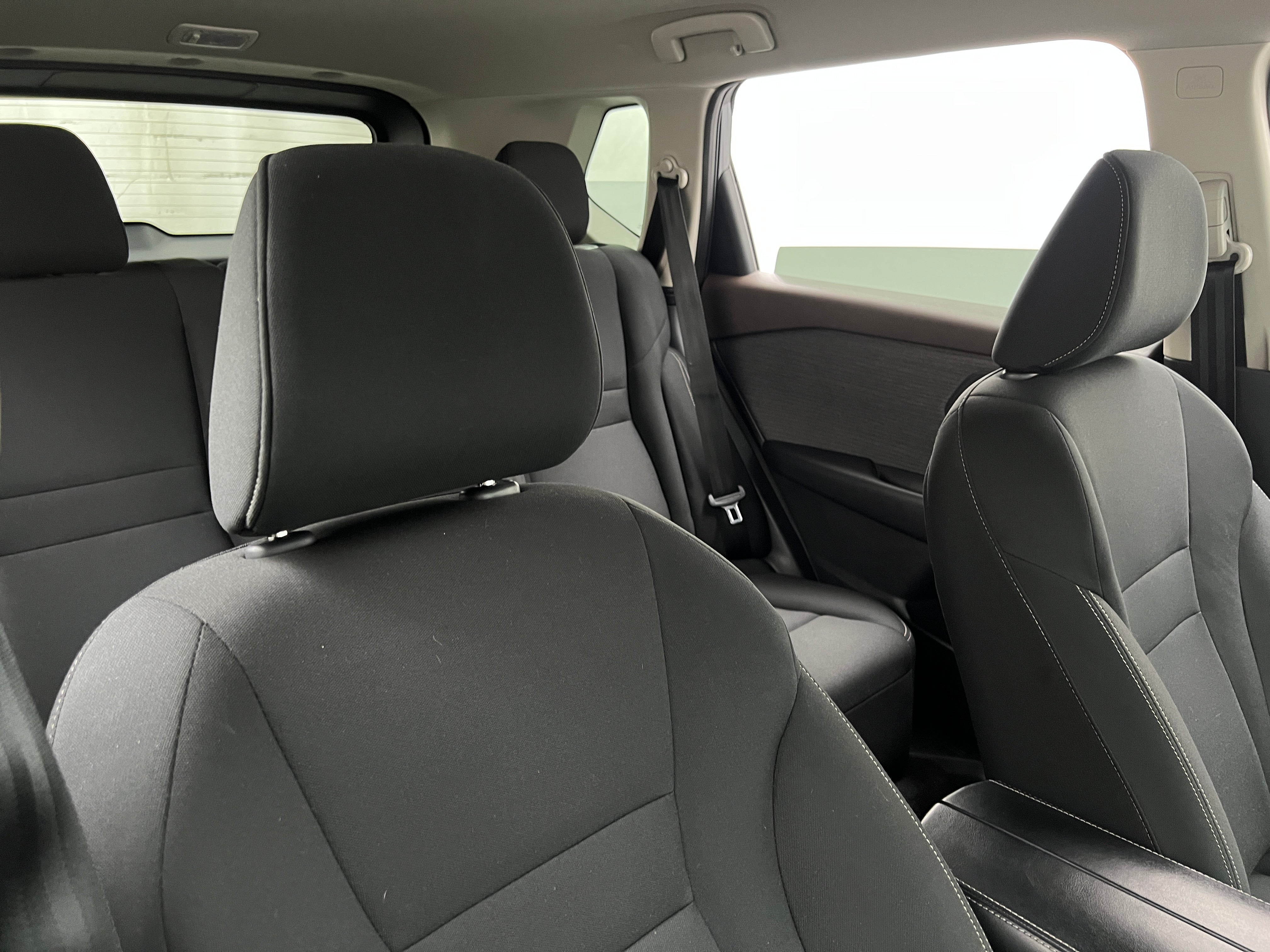 2023 Nissan Rogue S 2