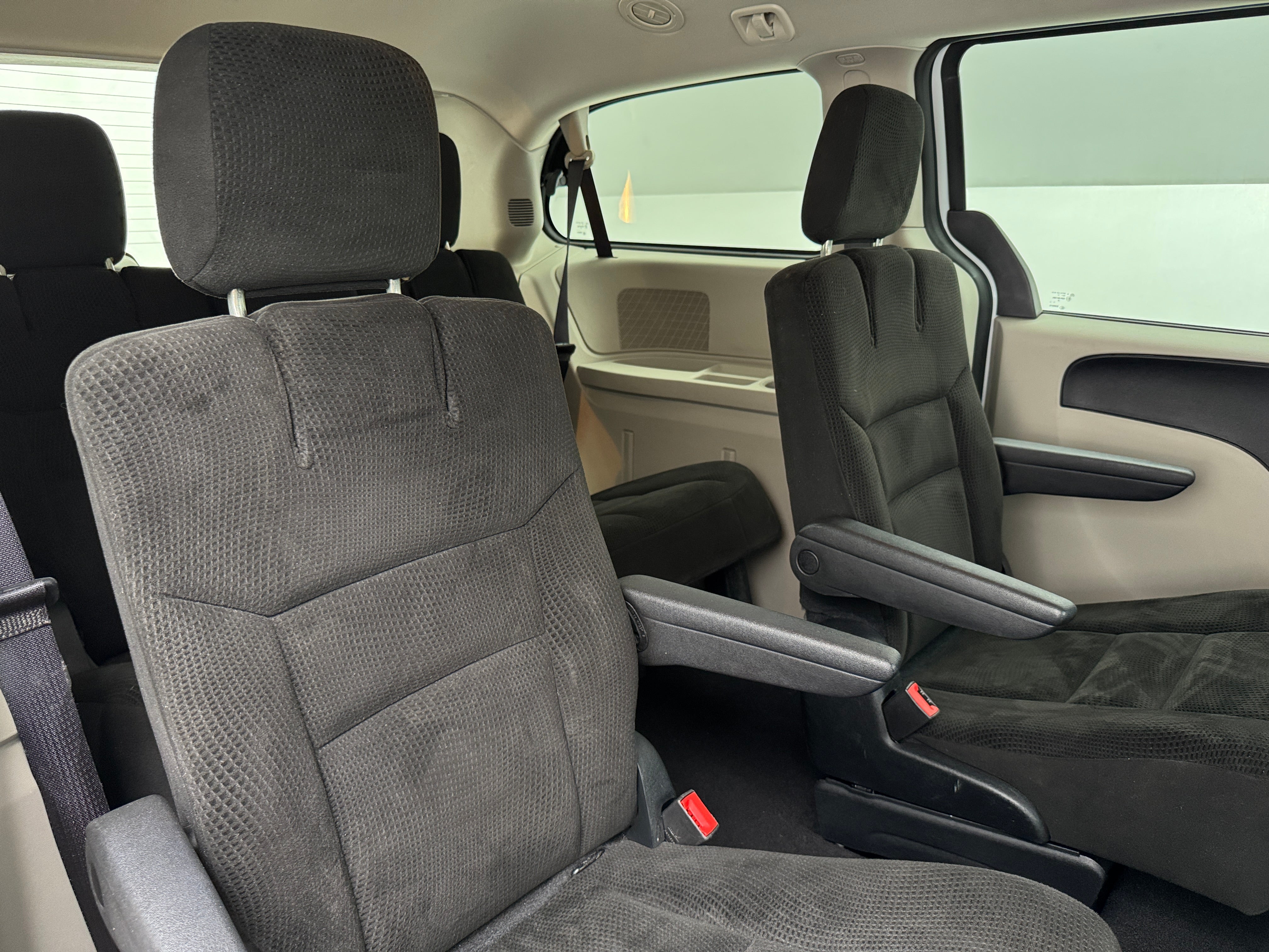 2016 Dodge Grand Caravan SE 6