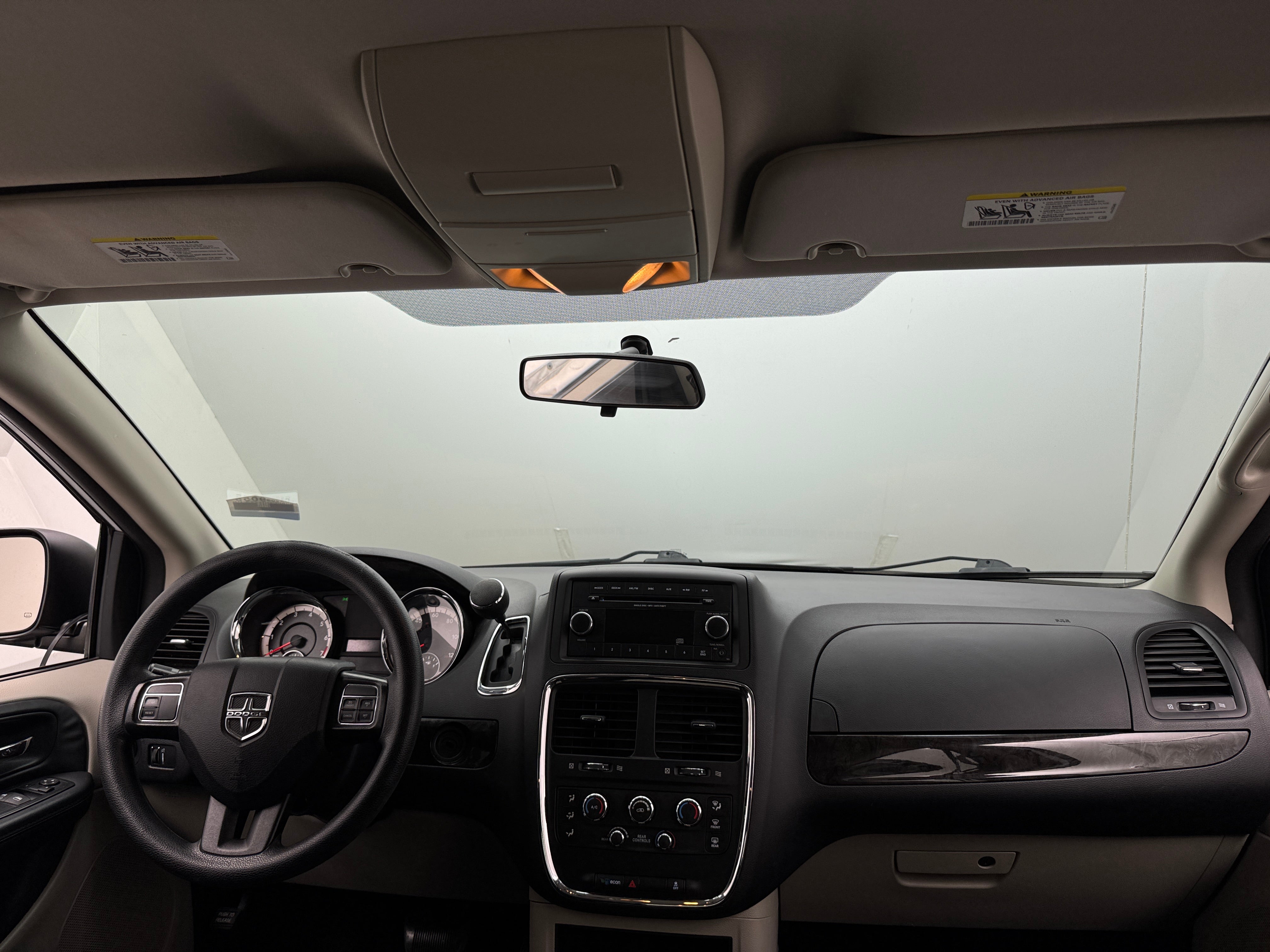 2016 Dodge Grand Caravan SE 3