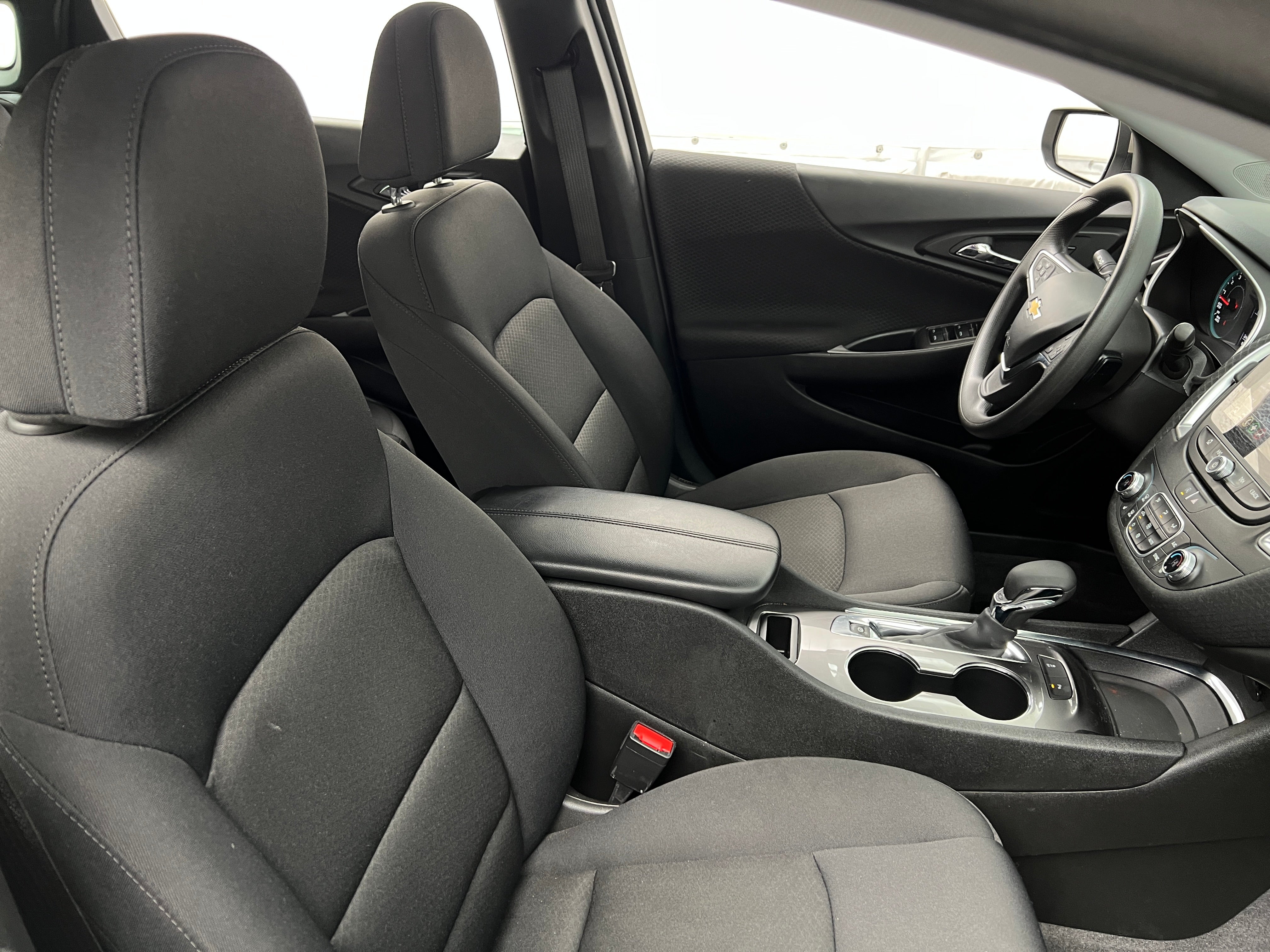 2024 Chevrolet Malibu LT 2