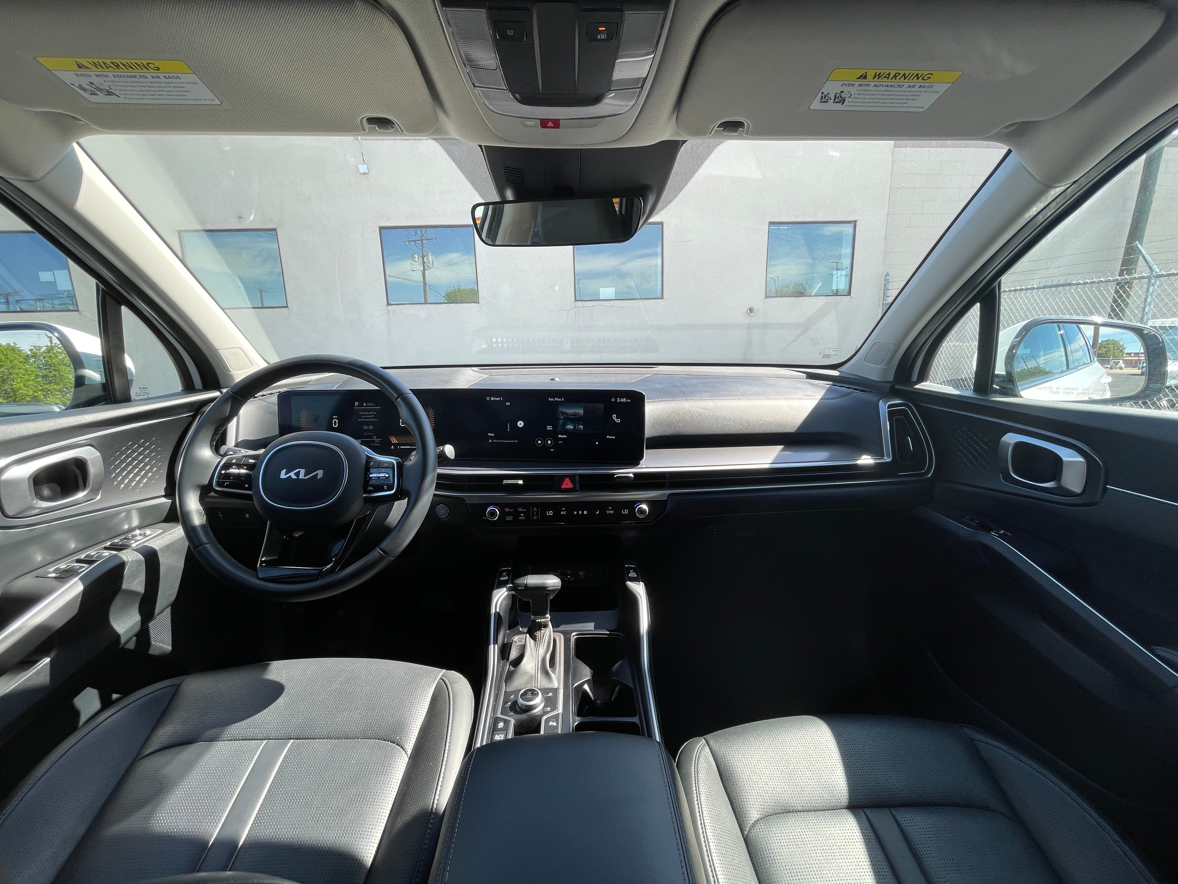 2024 Kia Sorento S 3