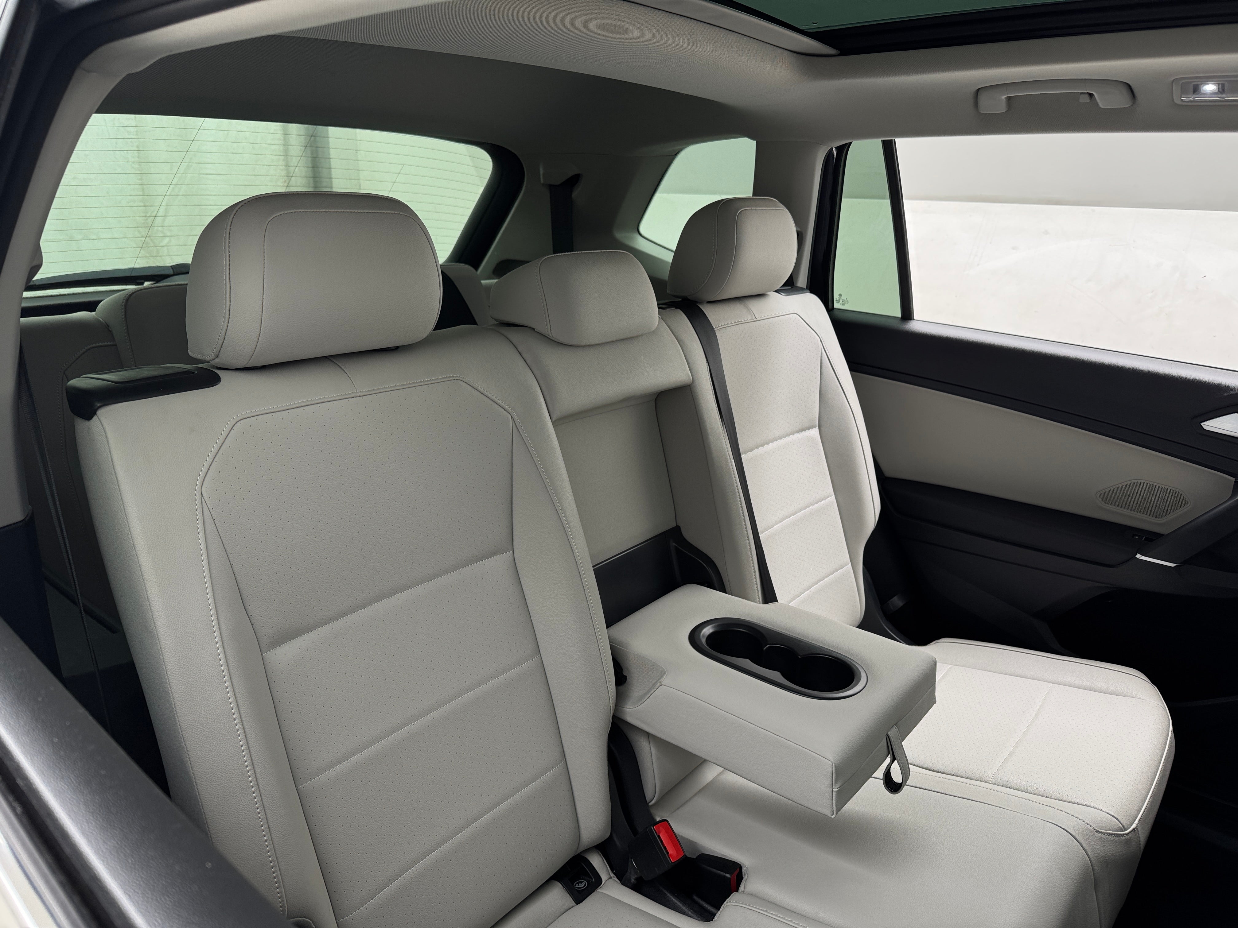 2020 Volkswagen Tiguan SEL 5