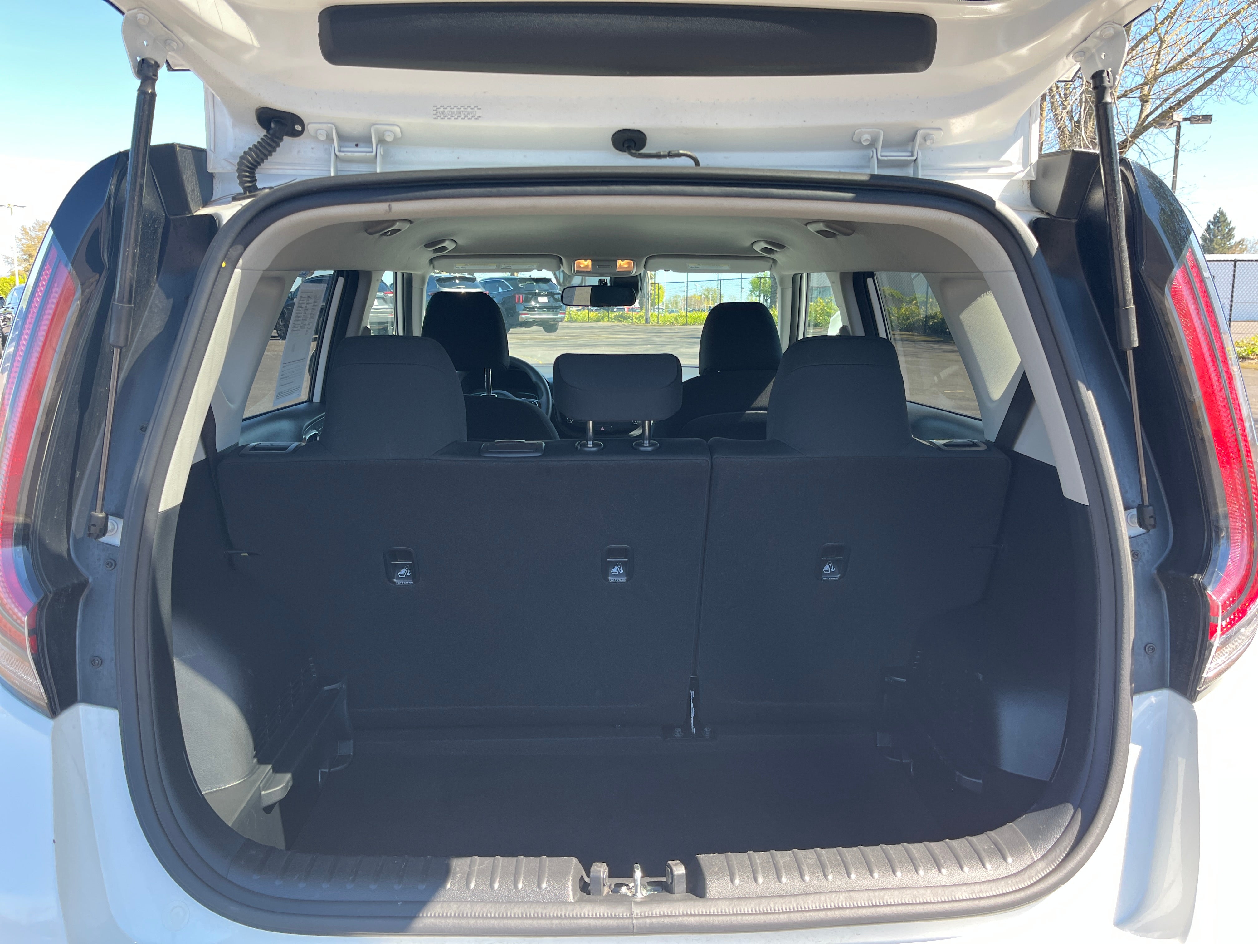 2024 Kia Soul LX 6
