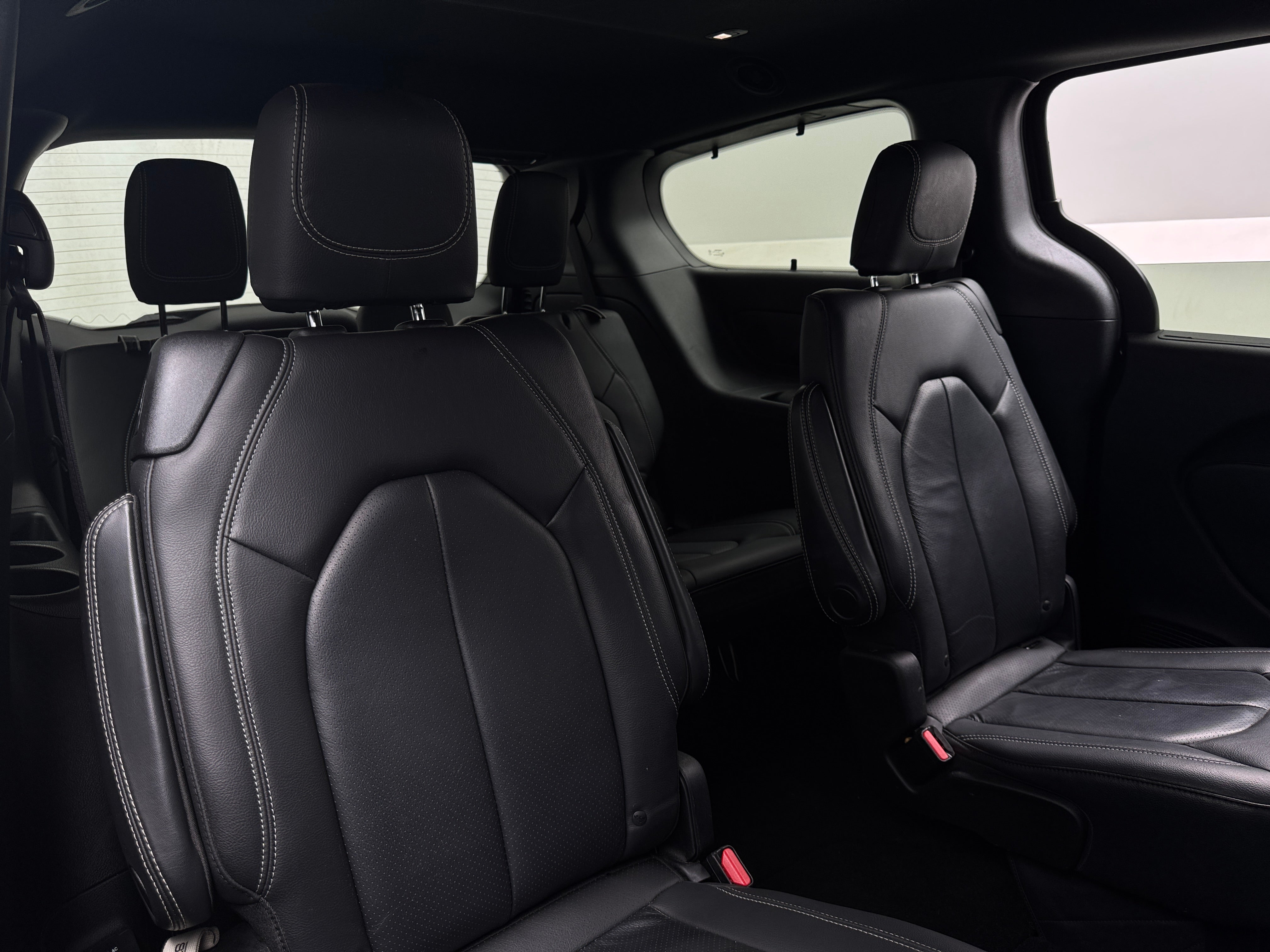 2020 Chrysler Pacifica  5
