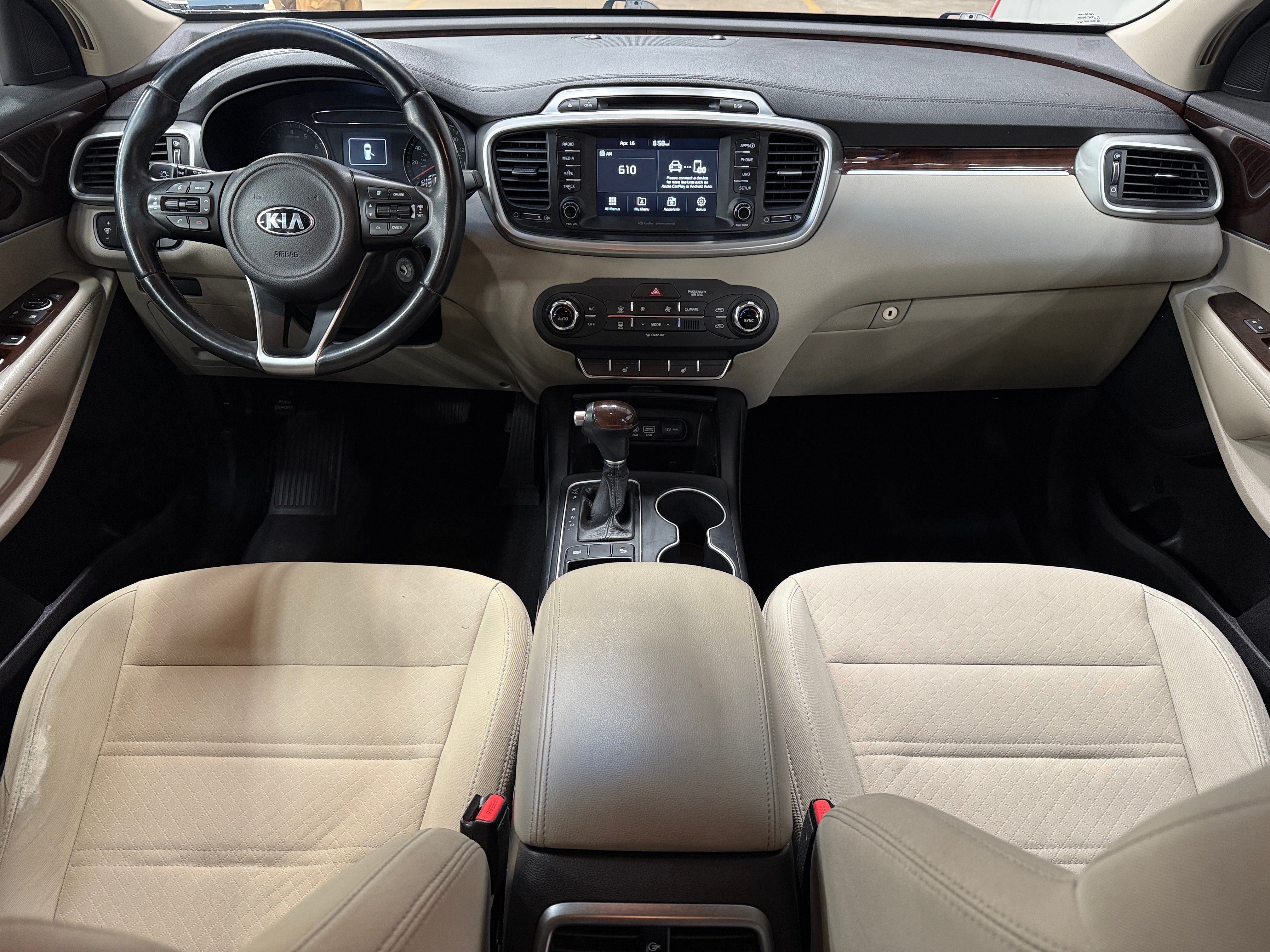 2017 Kia Sorento LX 3
