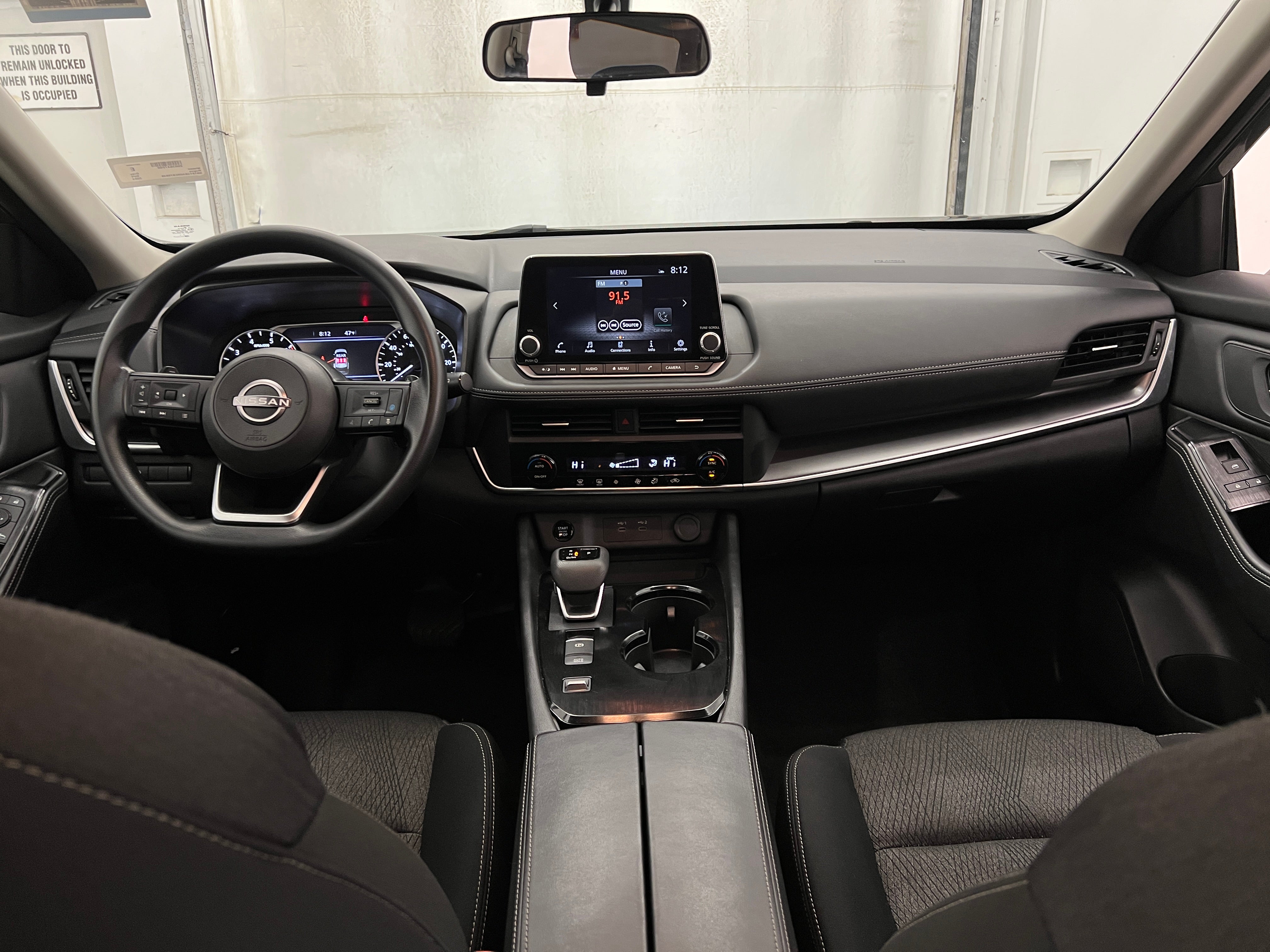 2024 Nissan Rogue SV 3