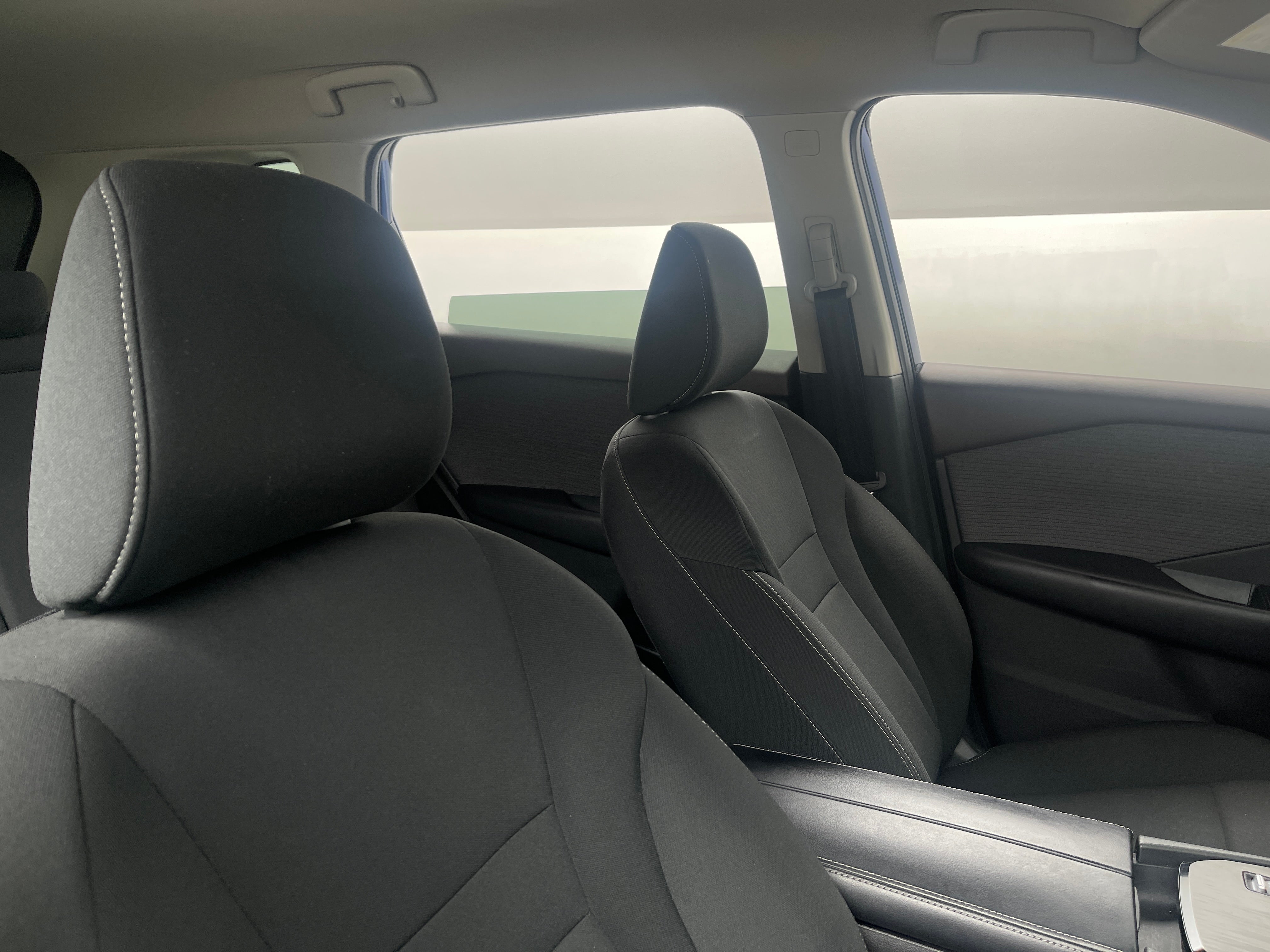 2023 Nissan Rogue S 2