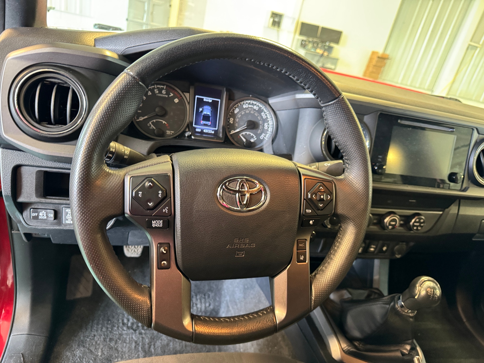 Thumbnail: 2019 Toyota Tacoma - 5