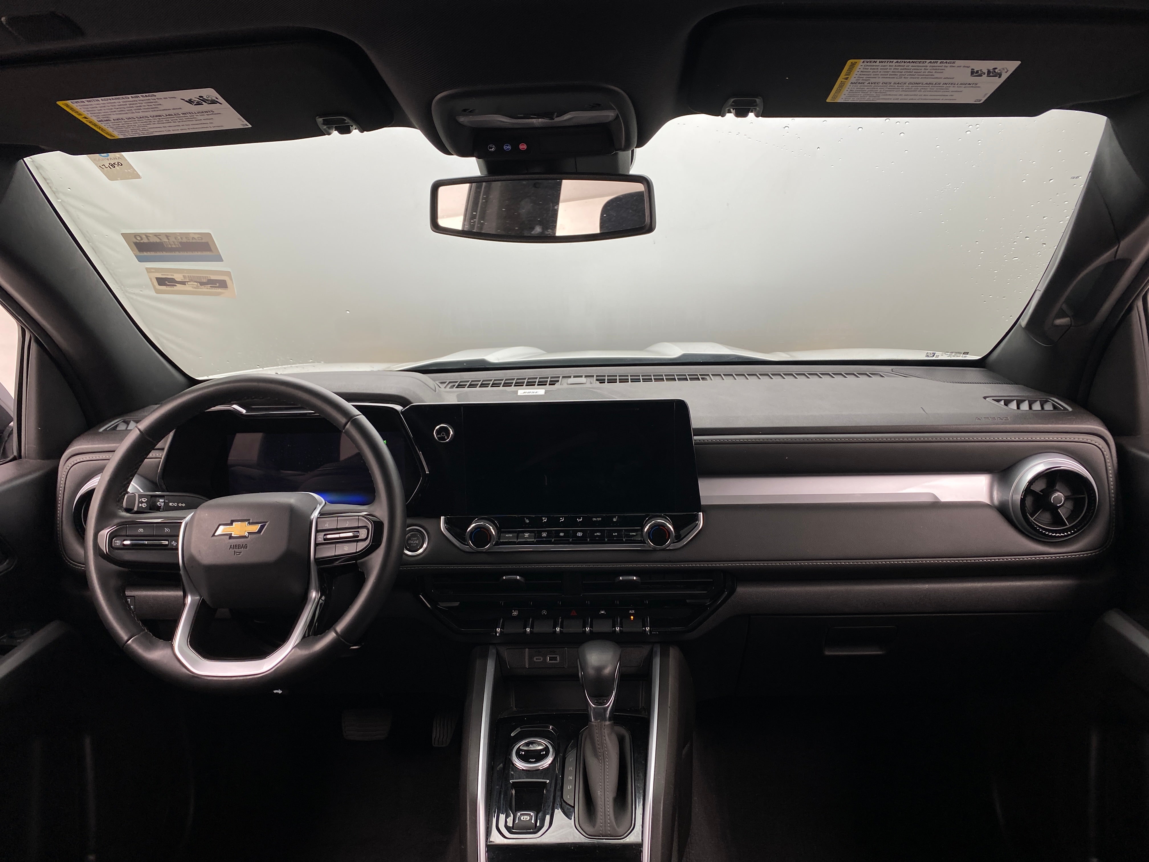 2024 Chevrolet Colorado LT 3