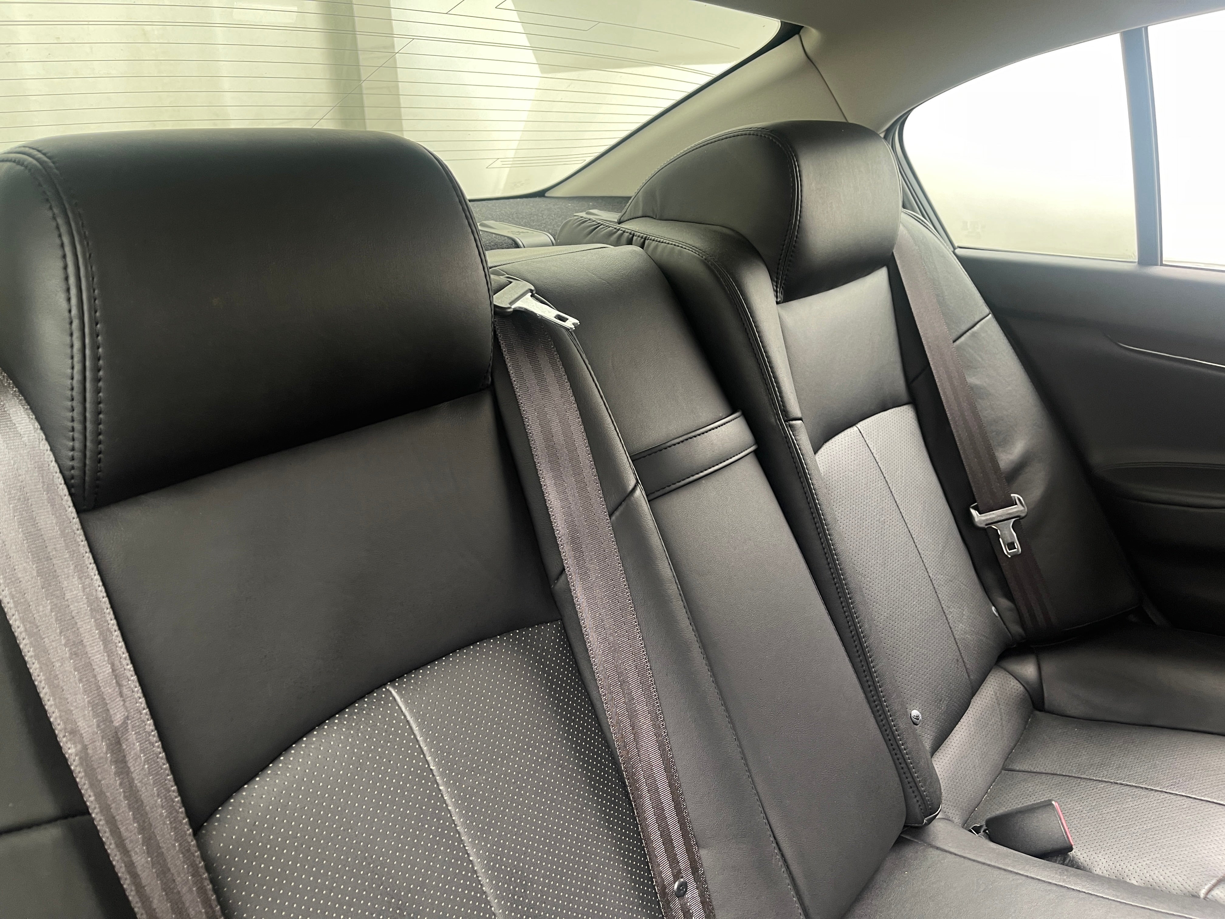 2013 INFINITI G37 Journey 6