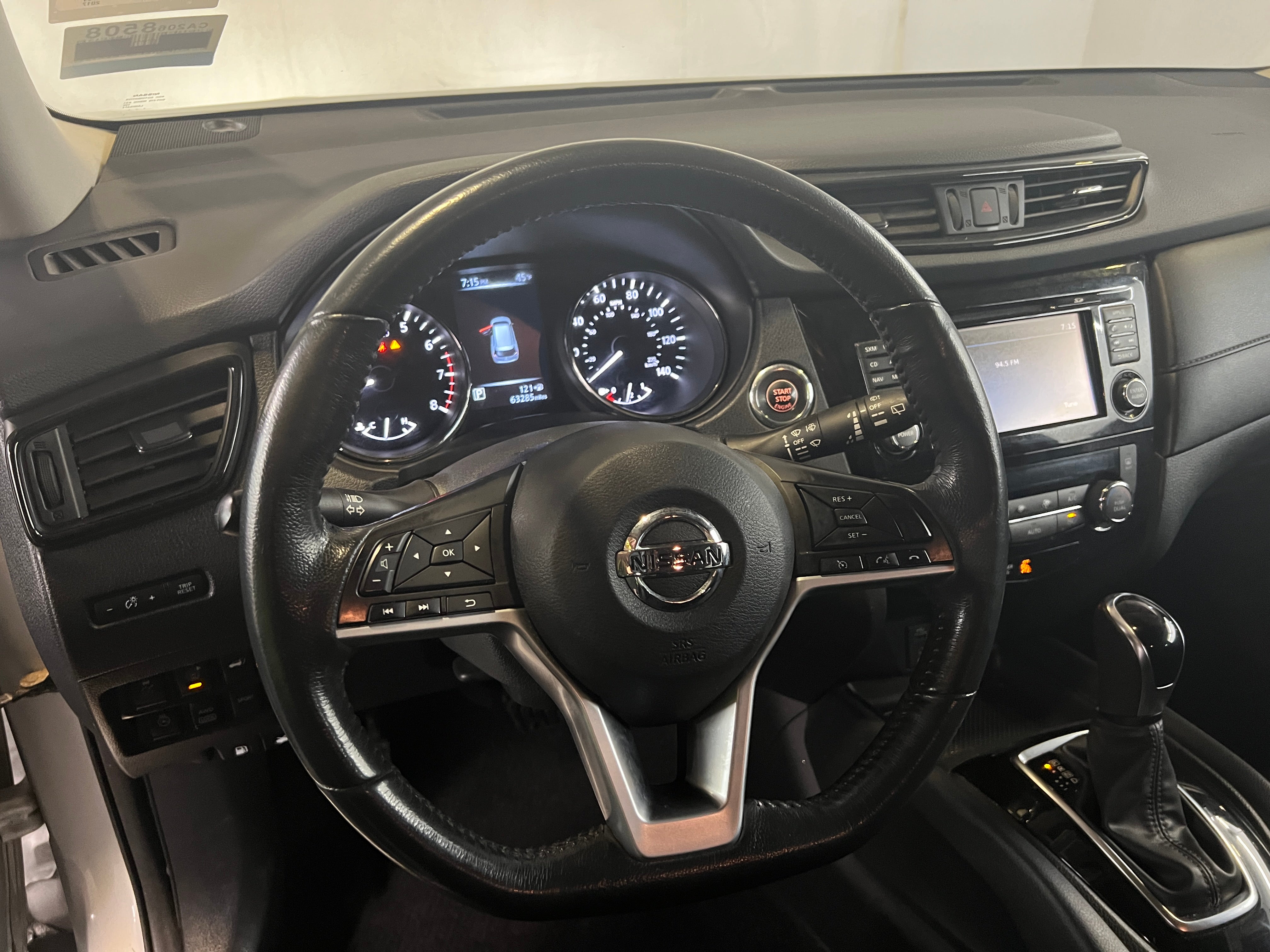 2017 Nissan Rogue SV 5