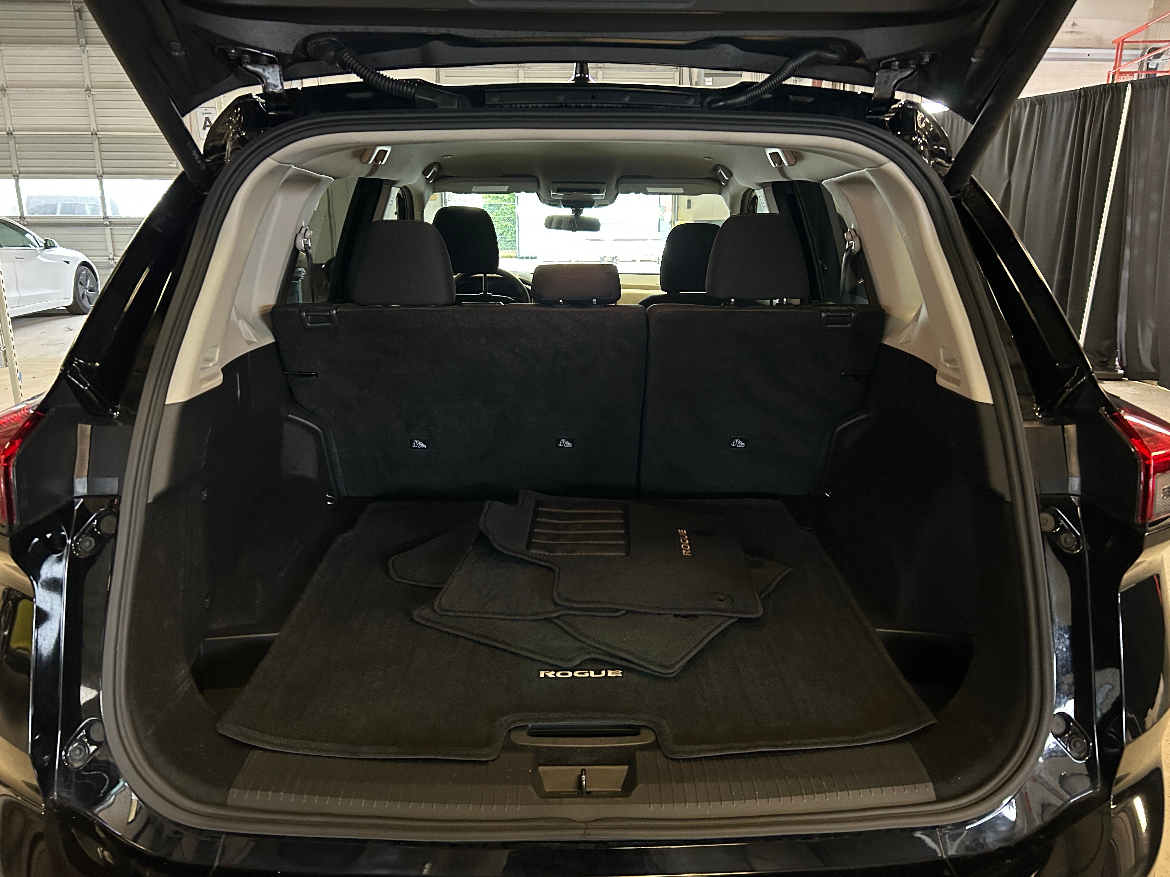 2024 Nissan Rogue SV 7