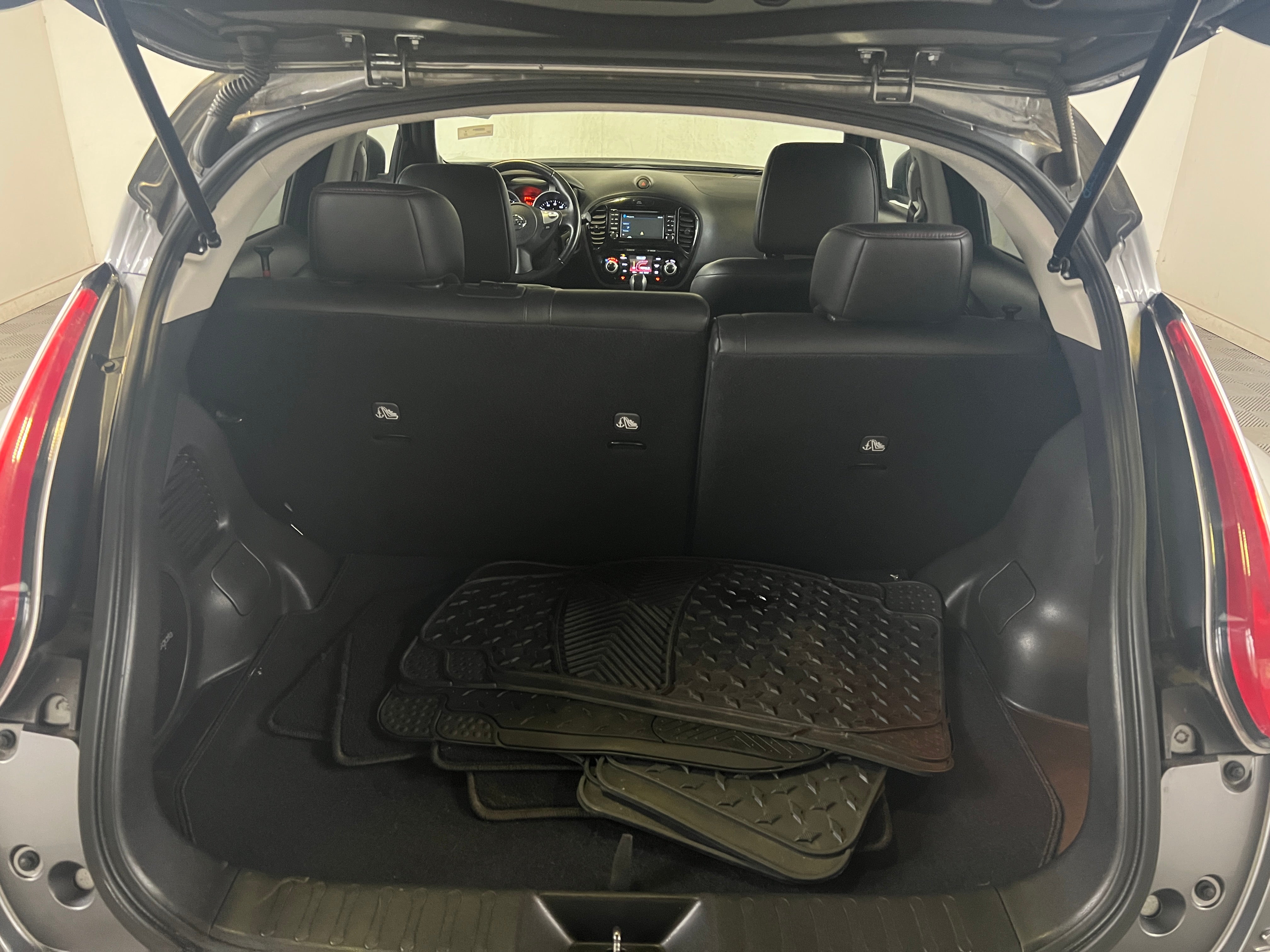 2016 Nissan Juke SL 7