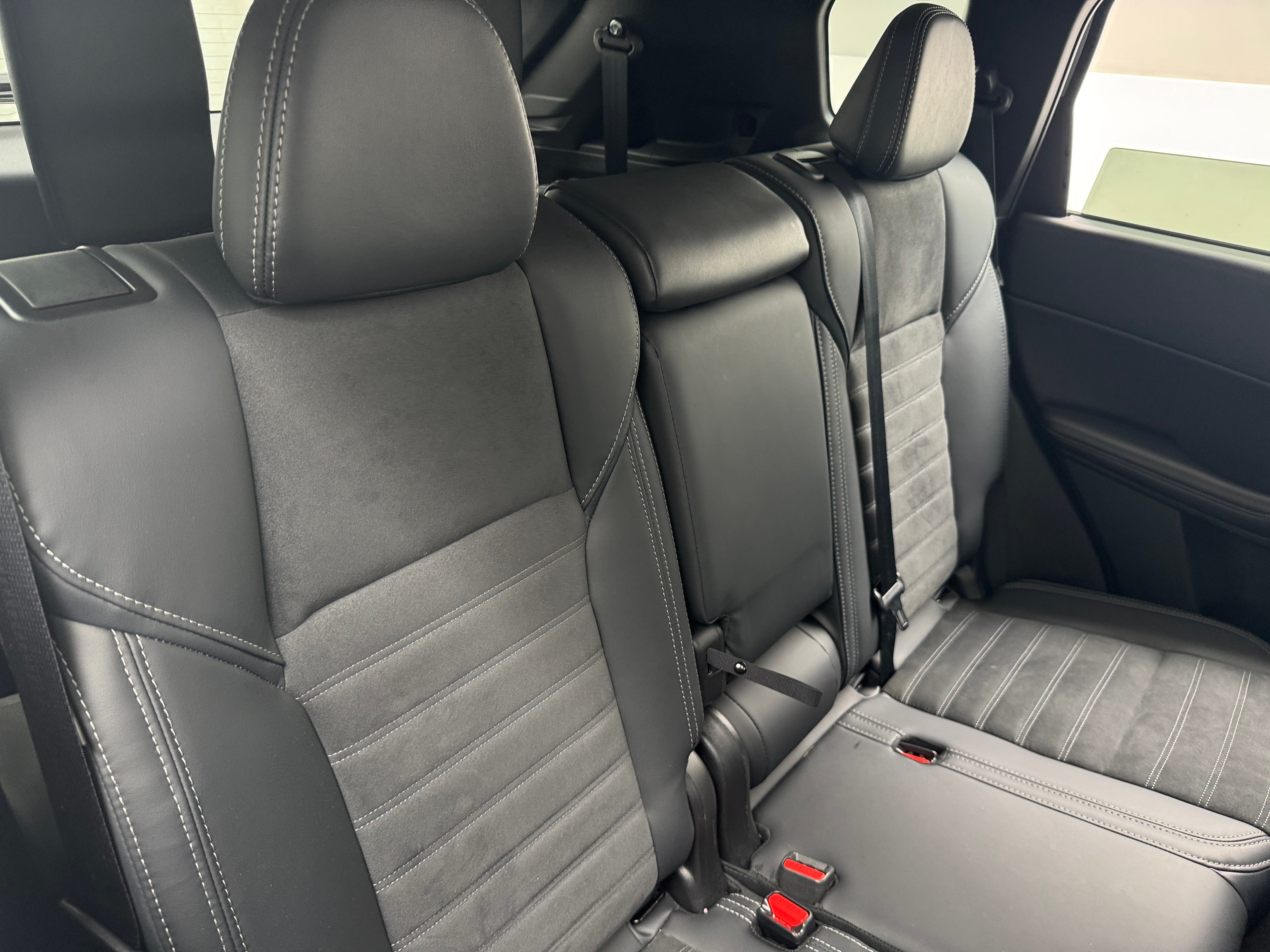 2024 Mitsubishi Outlander SE 5