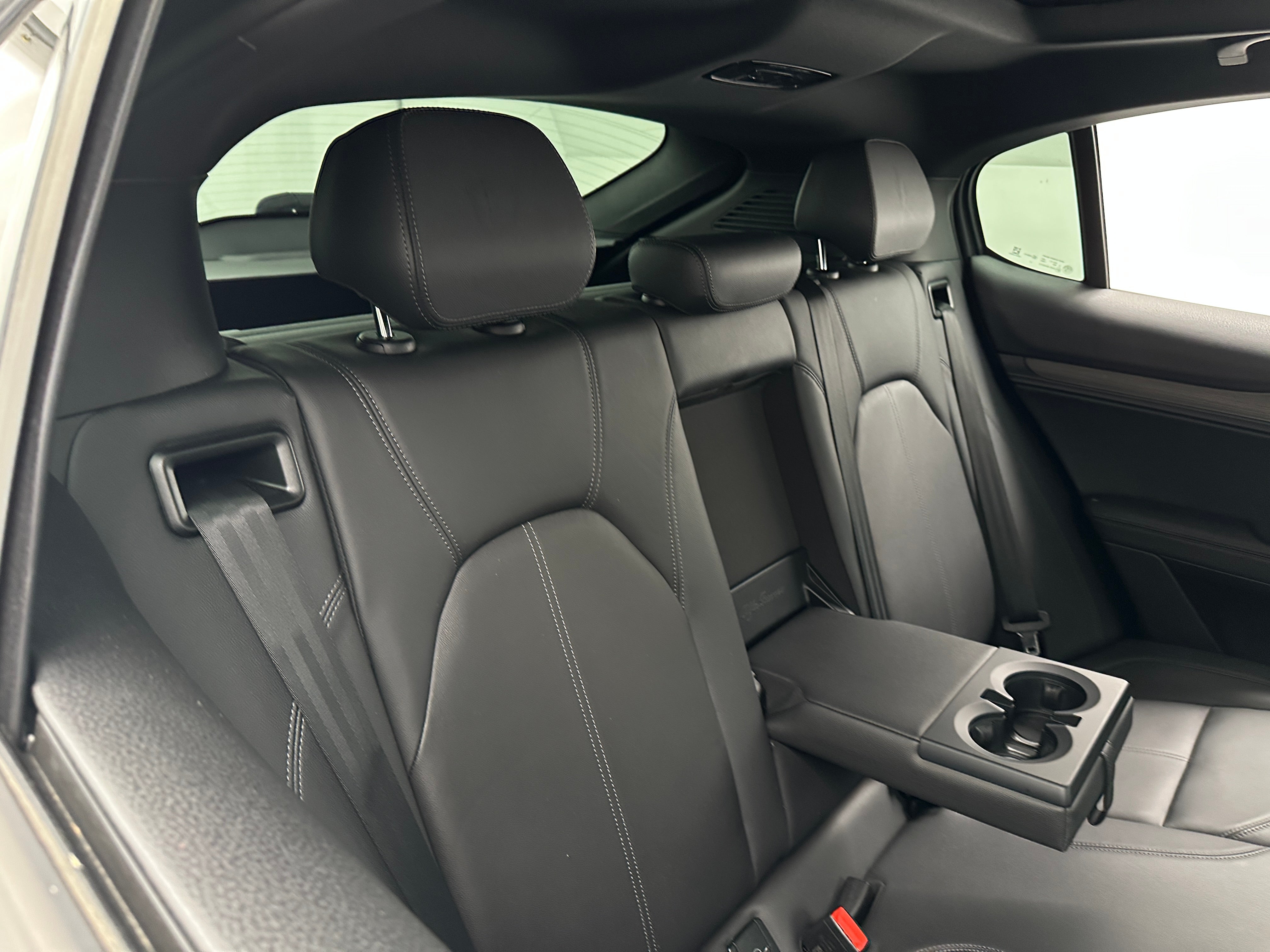 2022 Alfa Romeo Stelvio Ti 5
