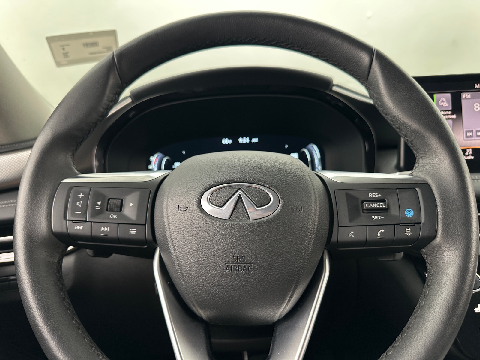 Thumbnail: 2024 INFINITI QX60 - 4