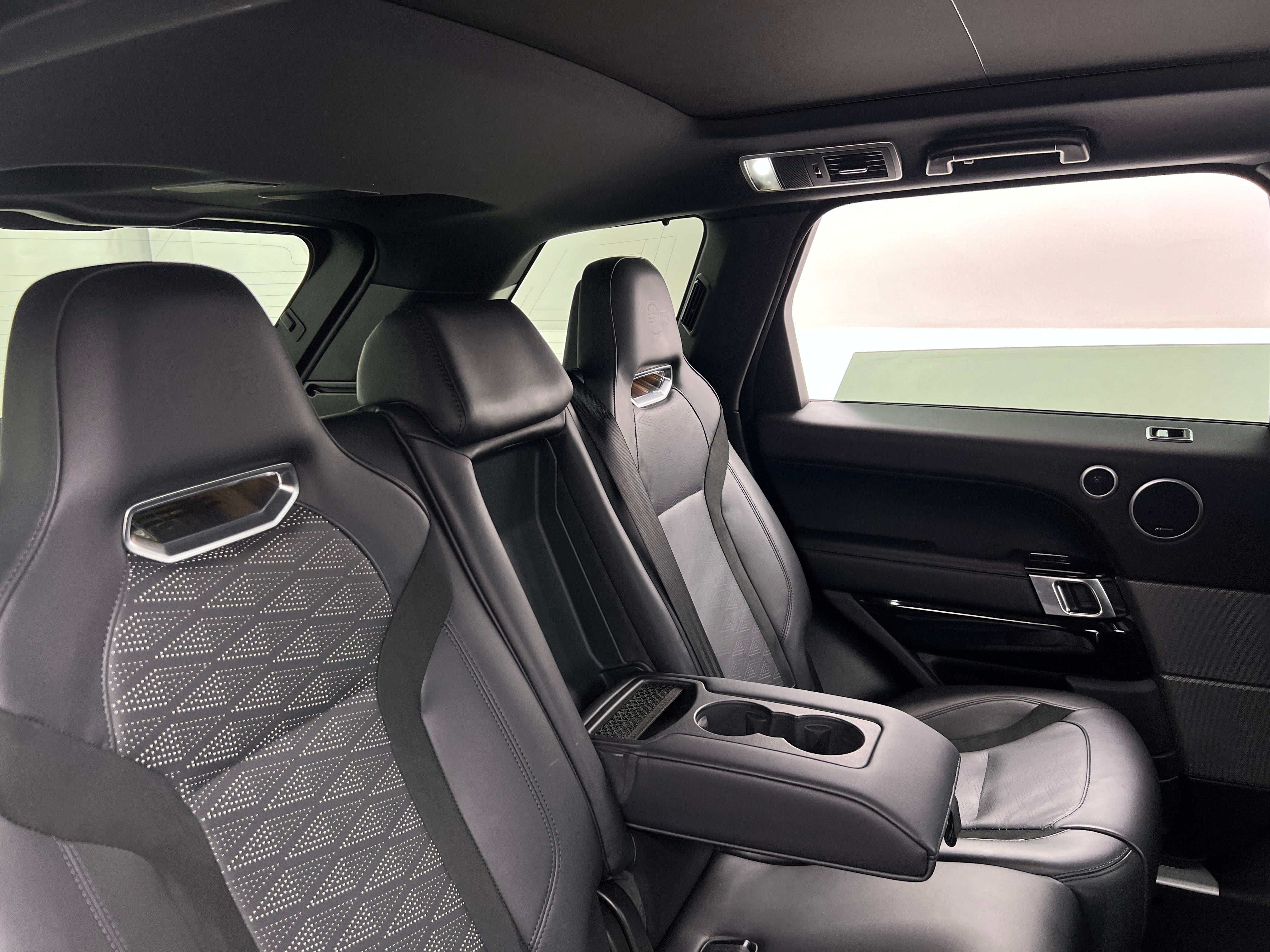 2018 Land Rover Range Rover Sport SVR 5