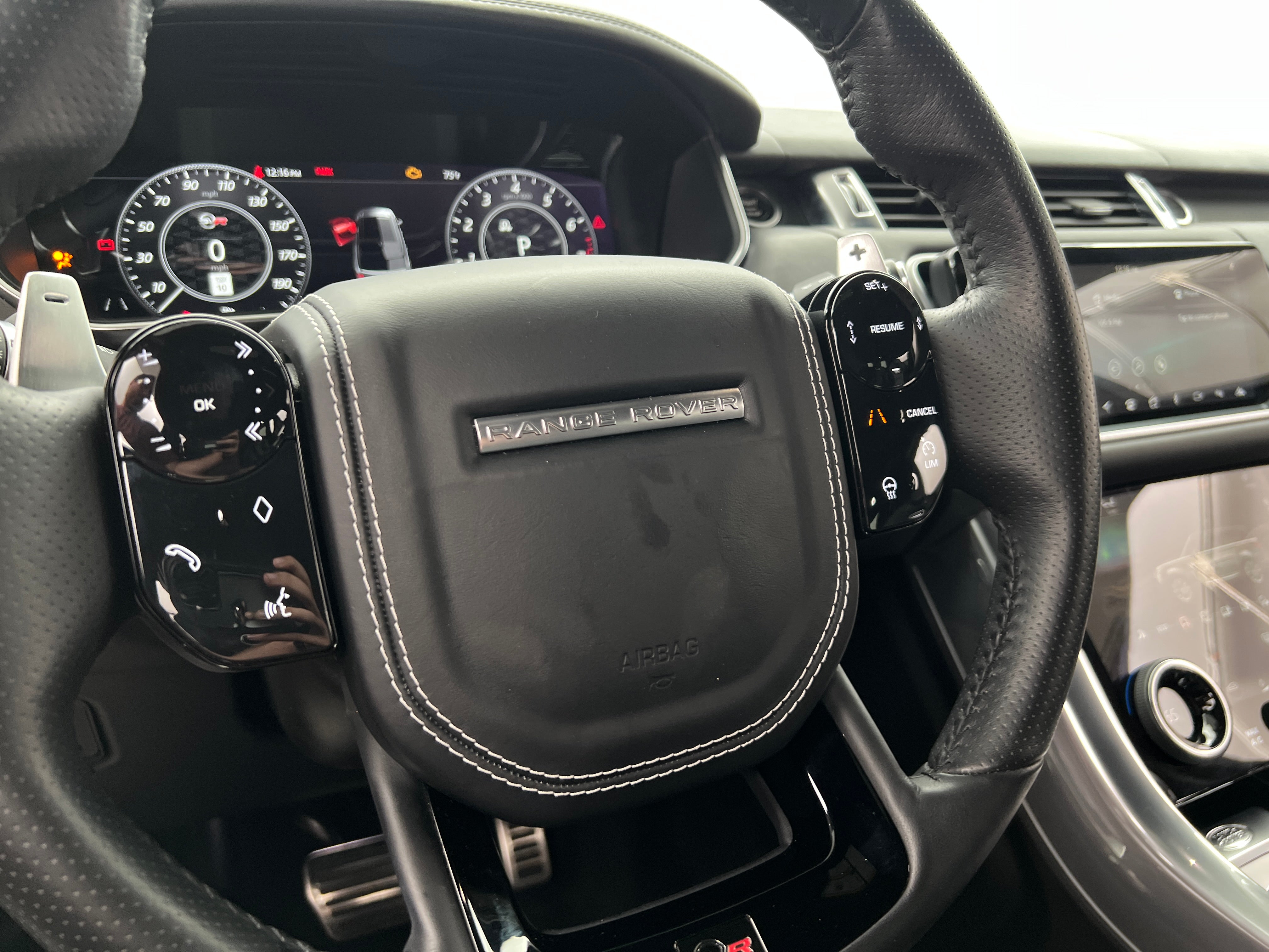 2018 Land Rover Range Rover Sport SVR 4
