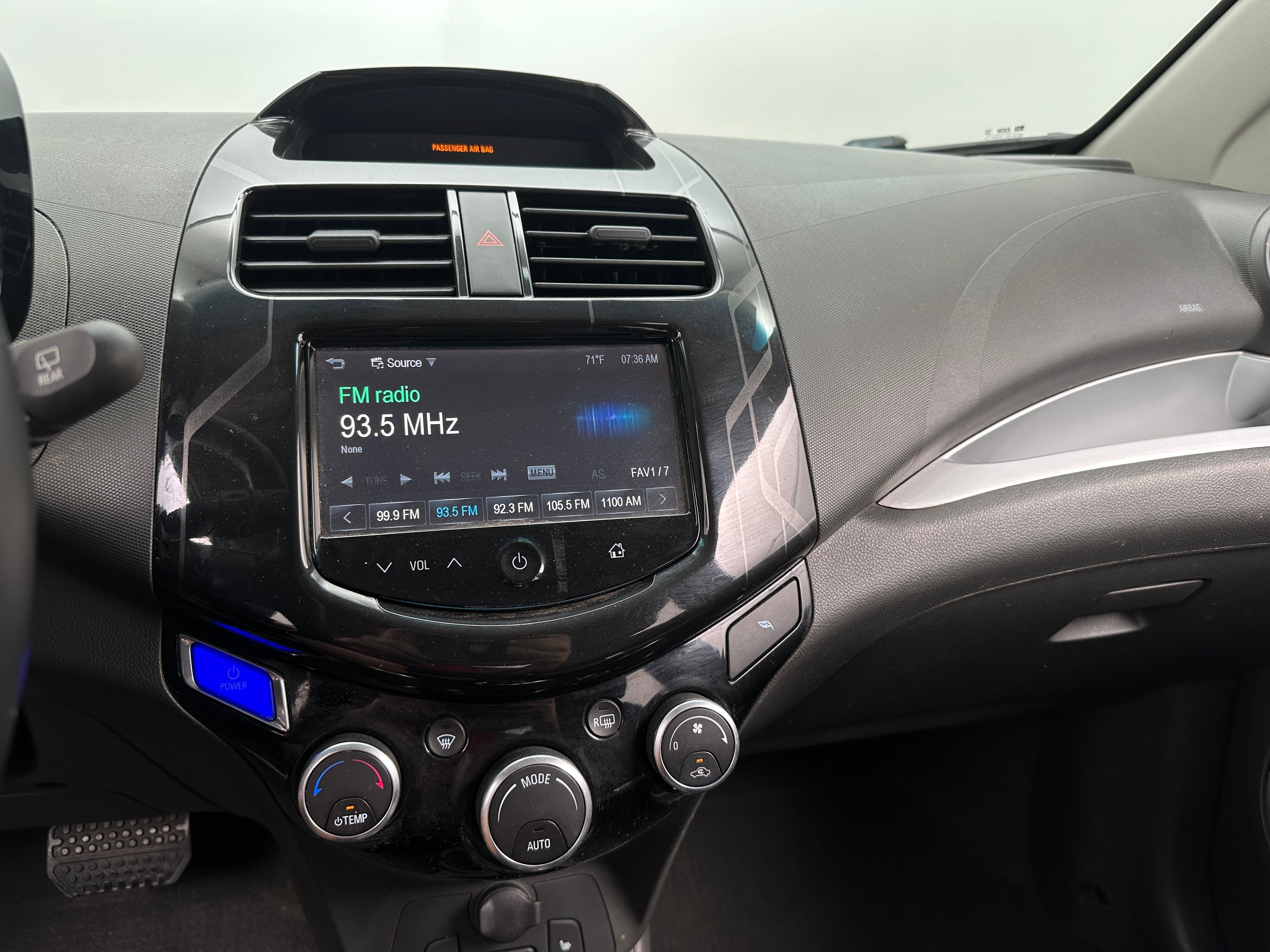 2016 Chevrolet Spark EV 3