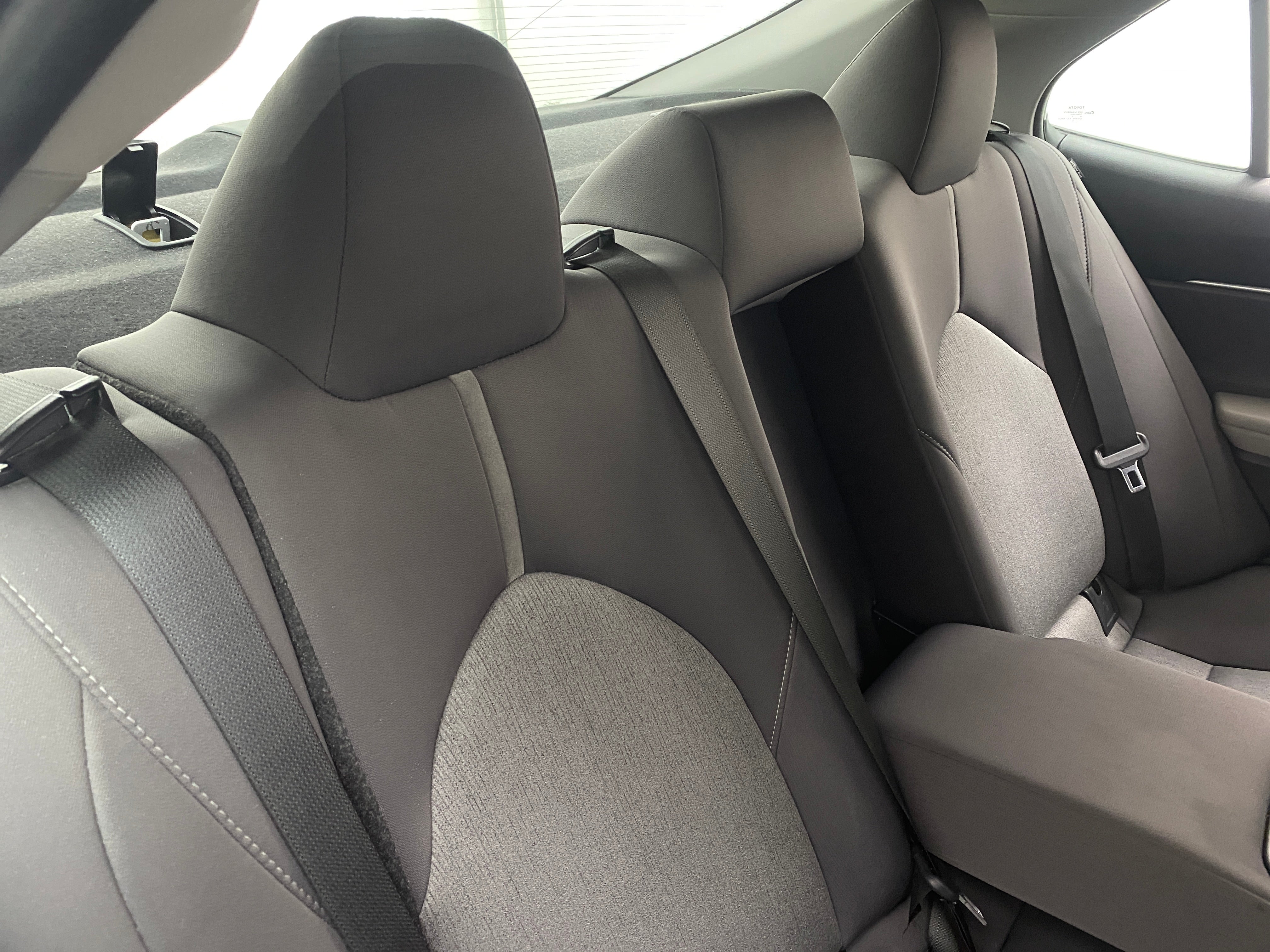 2022 Toyota Camry LE 6