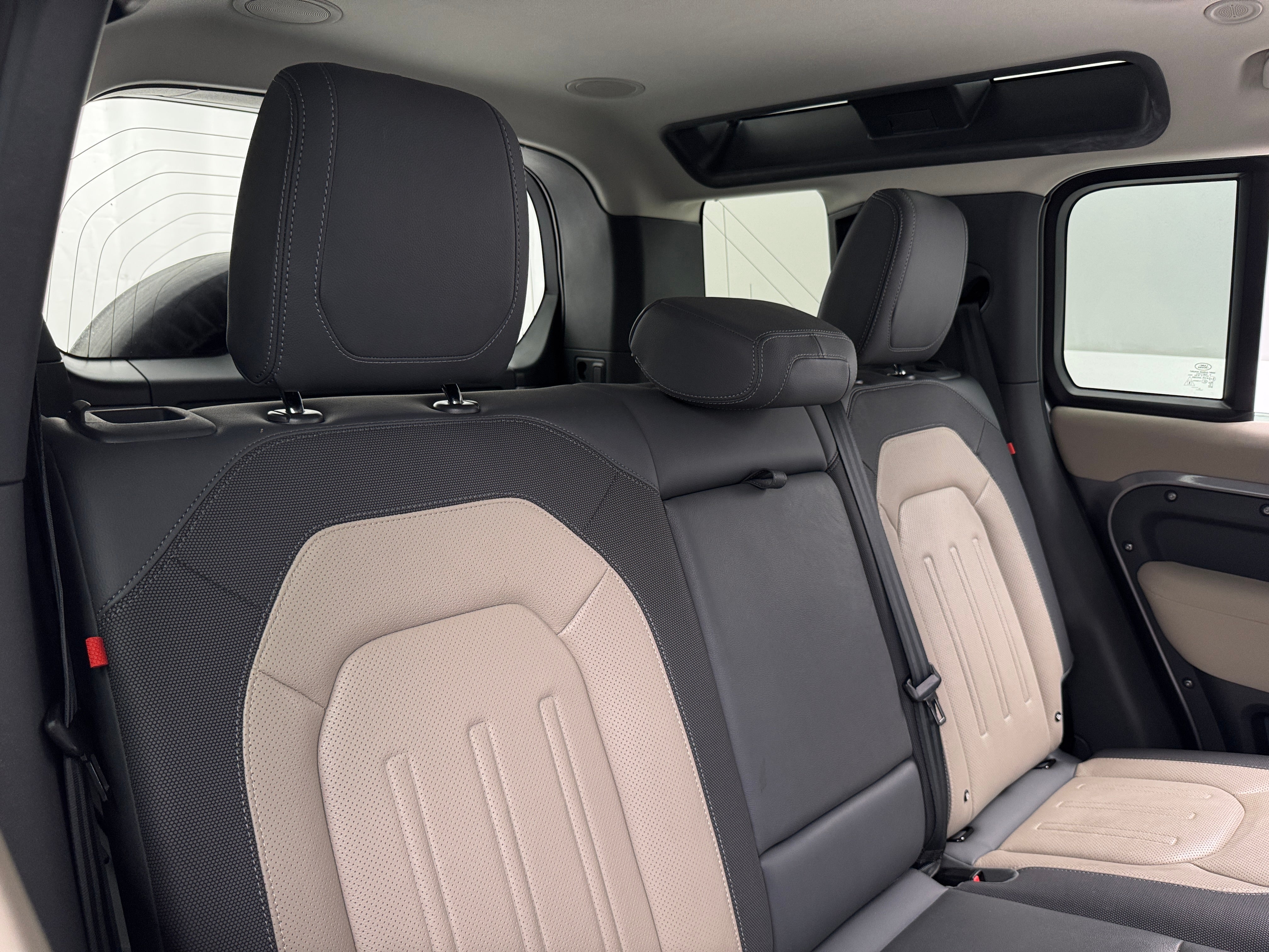 2022 Land Rover Defender 110 6