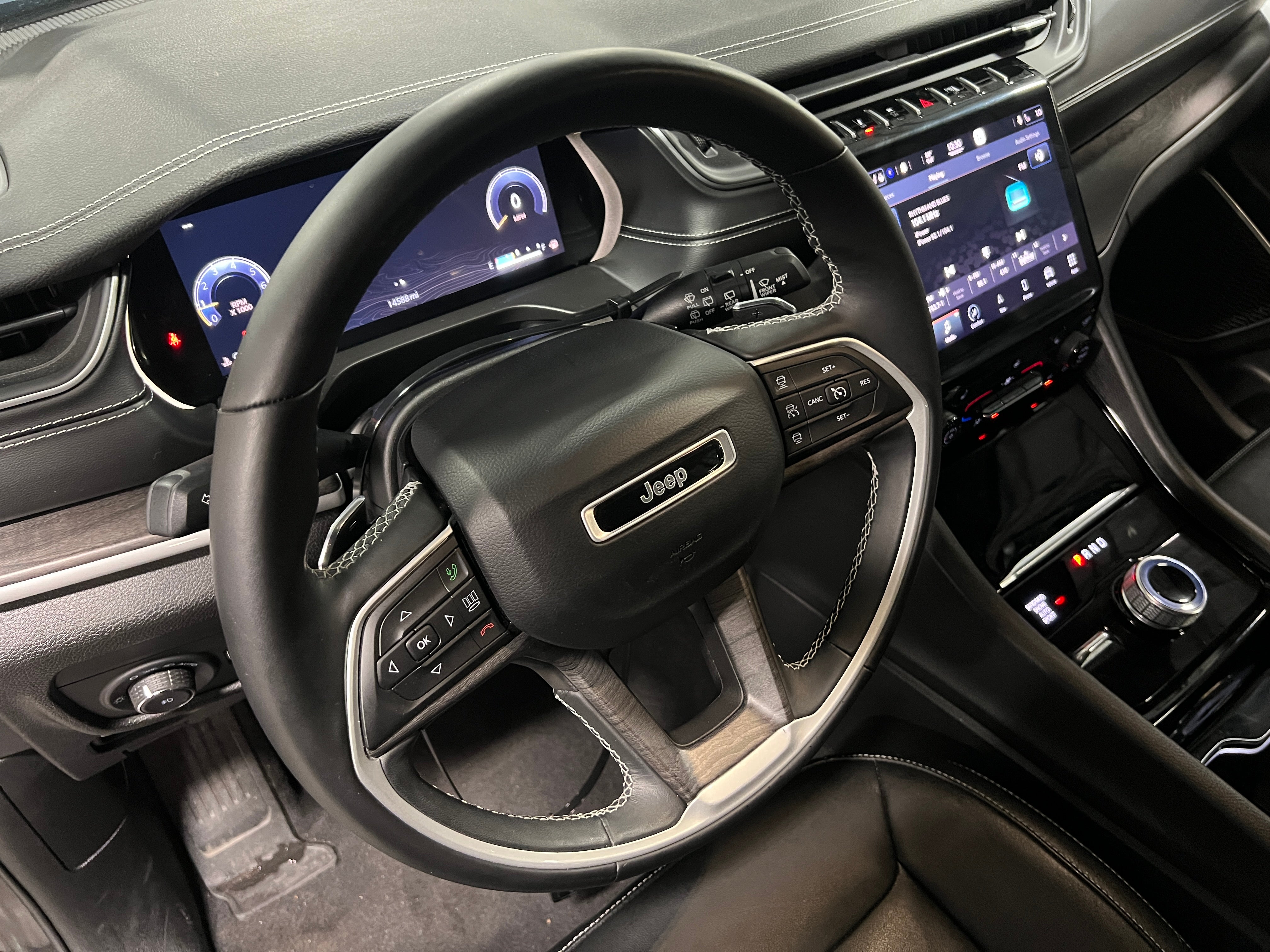 2021 Jeep Grand Cherokee L Limited Edition 4