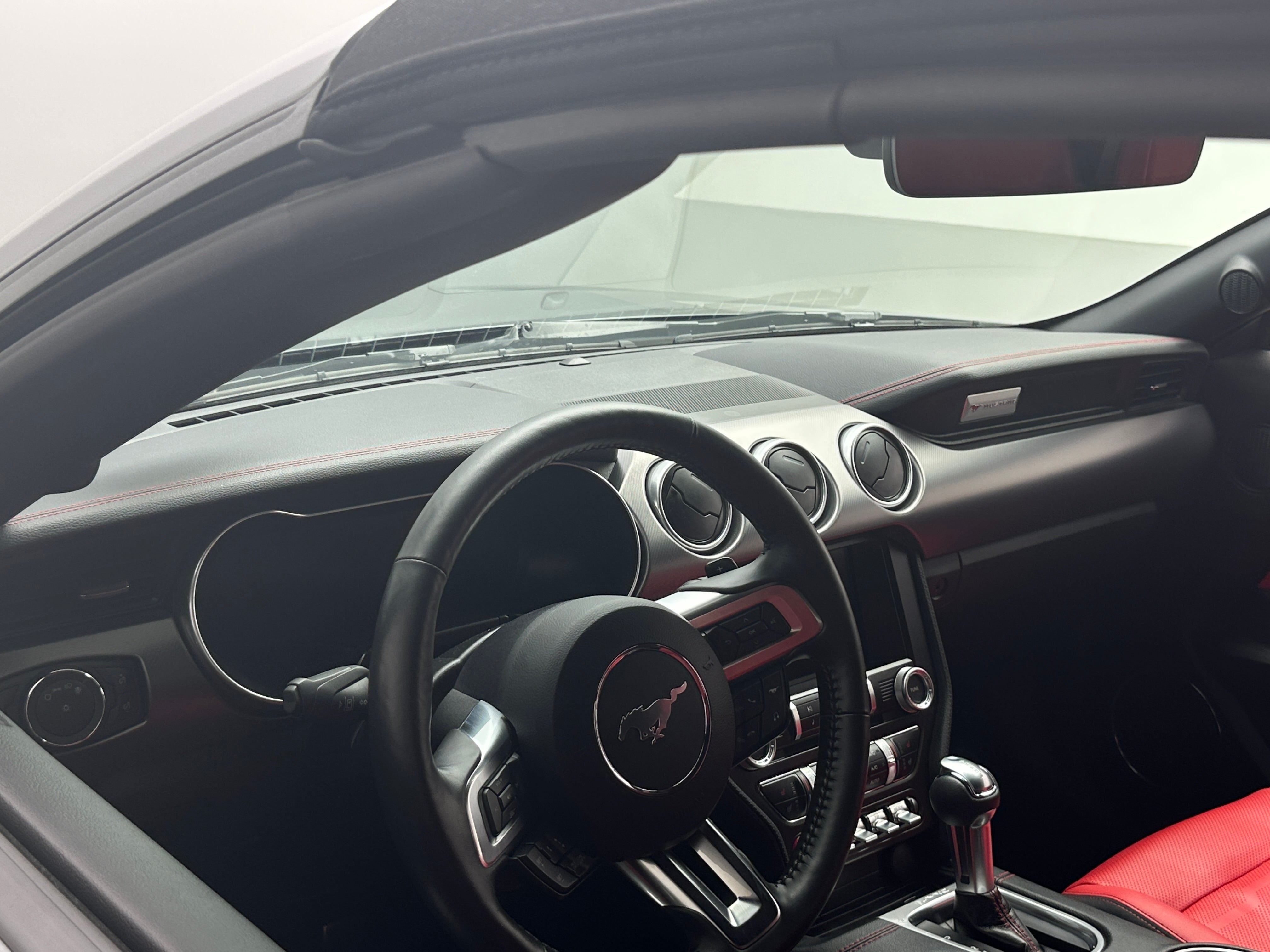 2022 Ford Mustang GT Premium 2