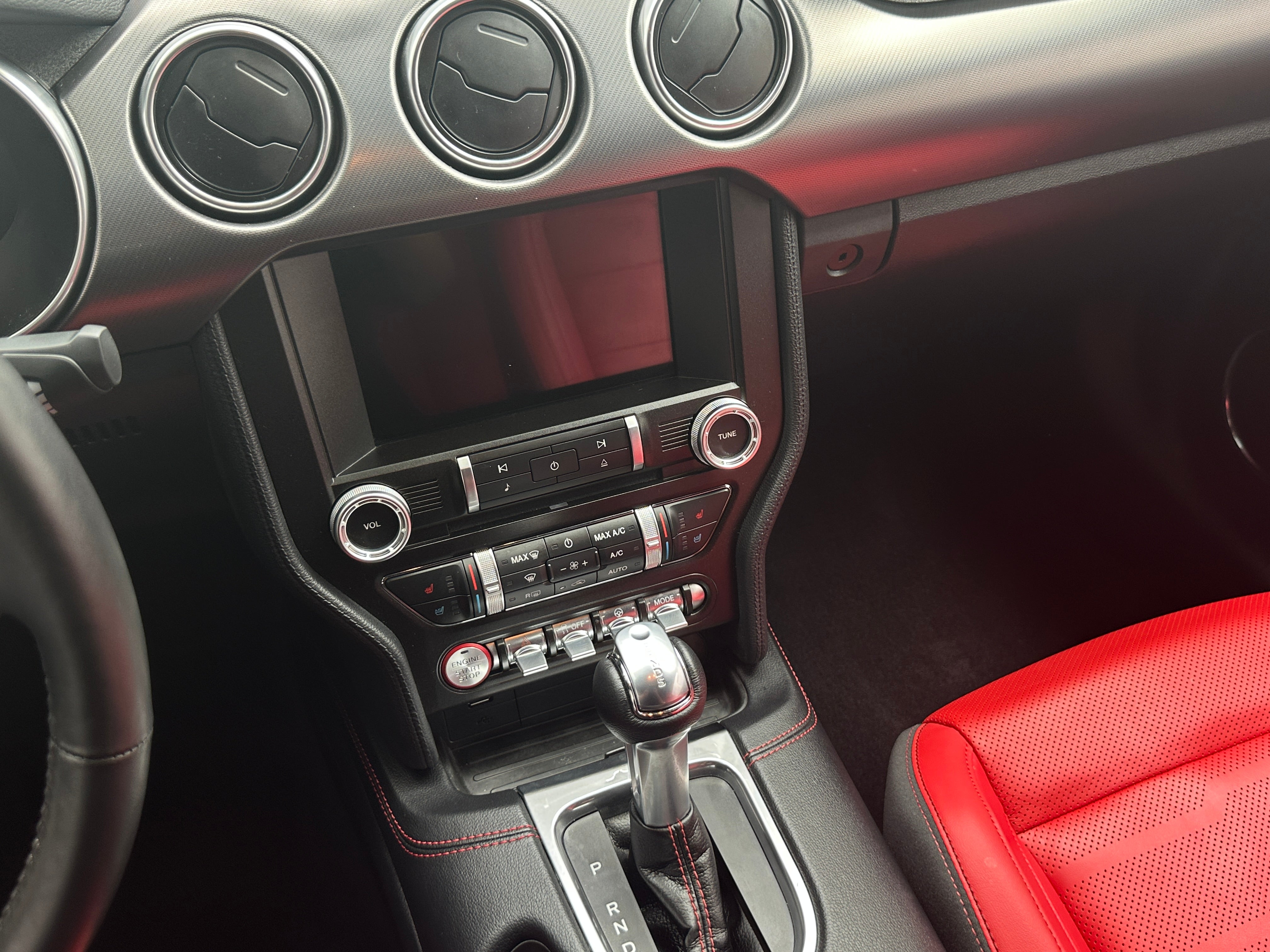 2022 Ford Mustang GT Premium 3