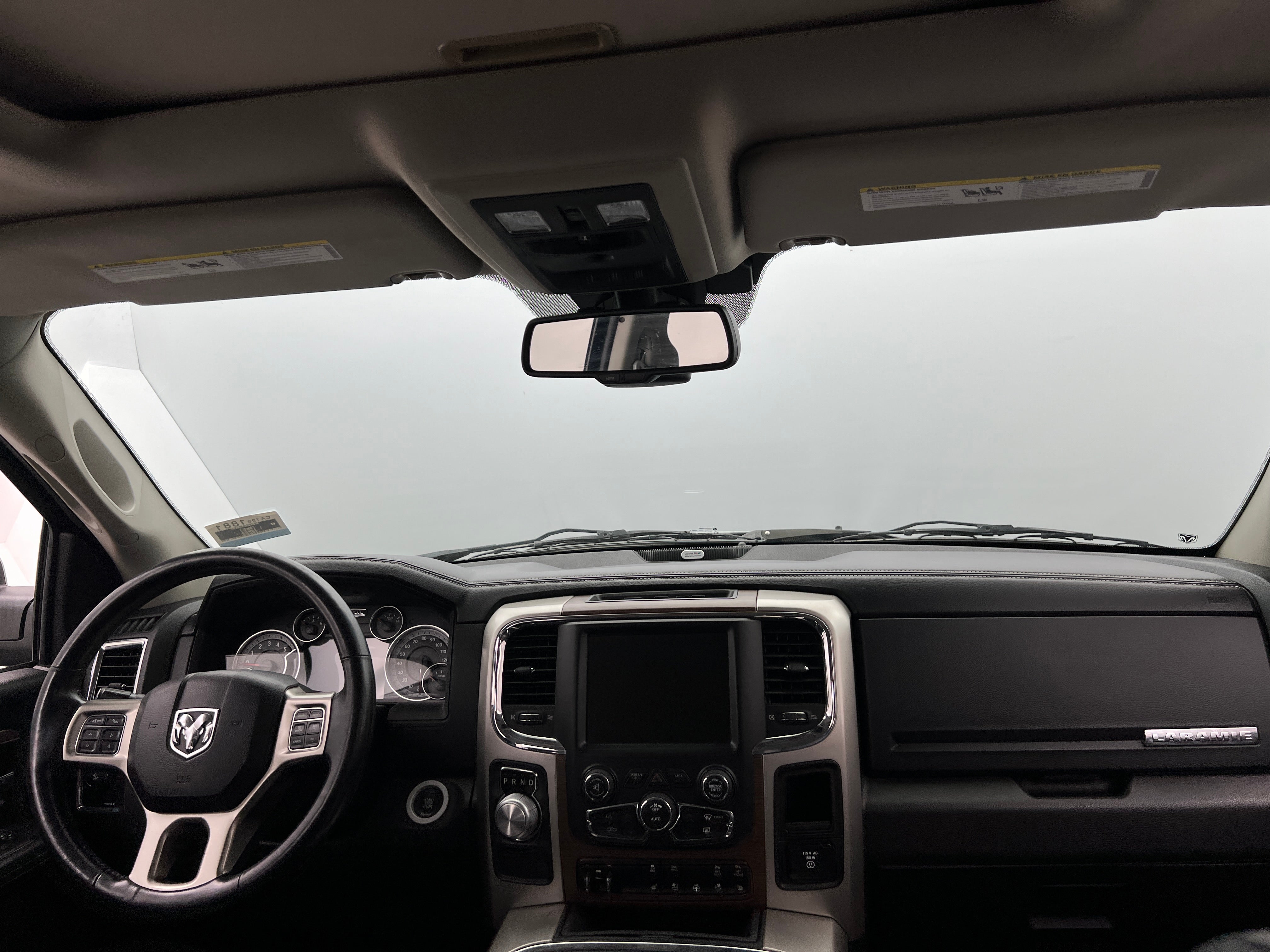 2016 RAM 1500 Laramie 2